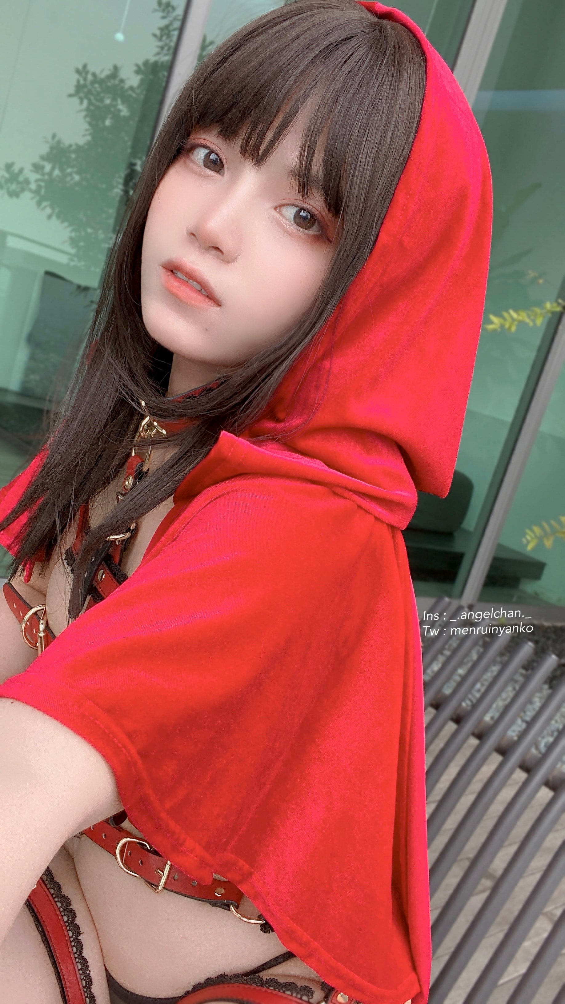 09