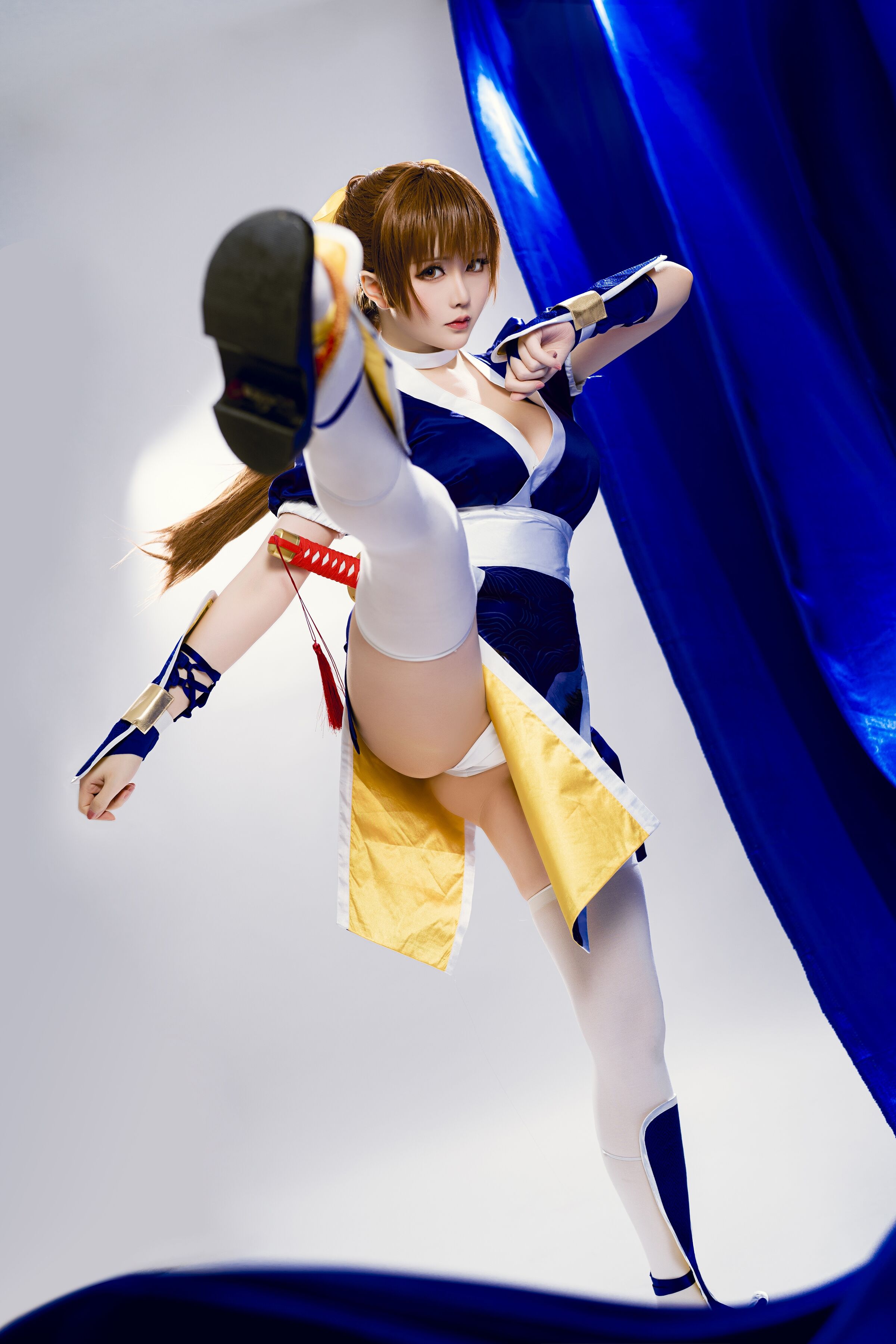 06