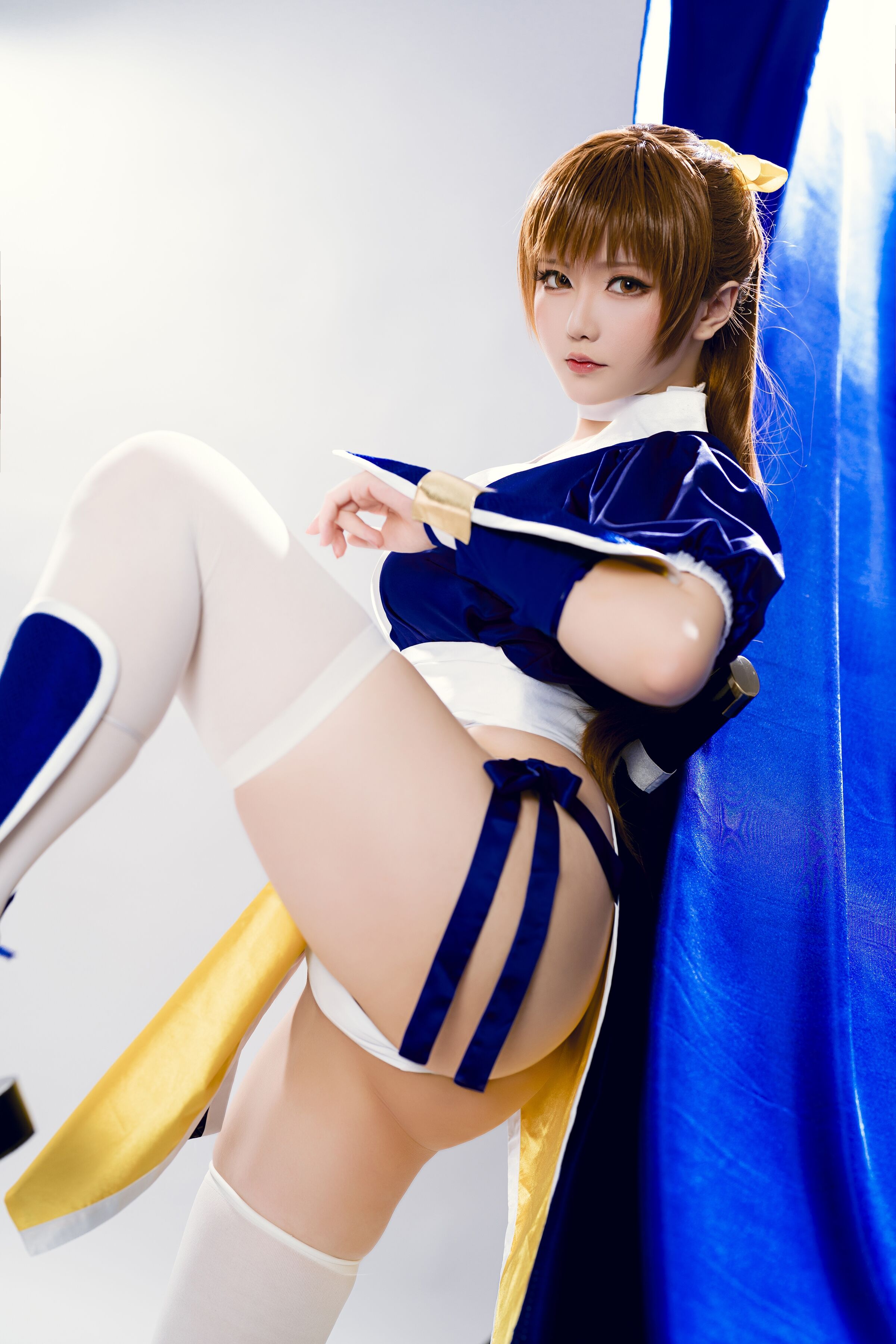 09