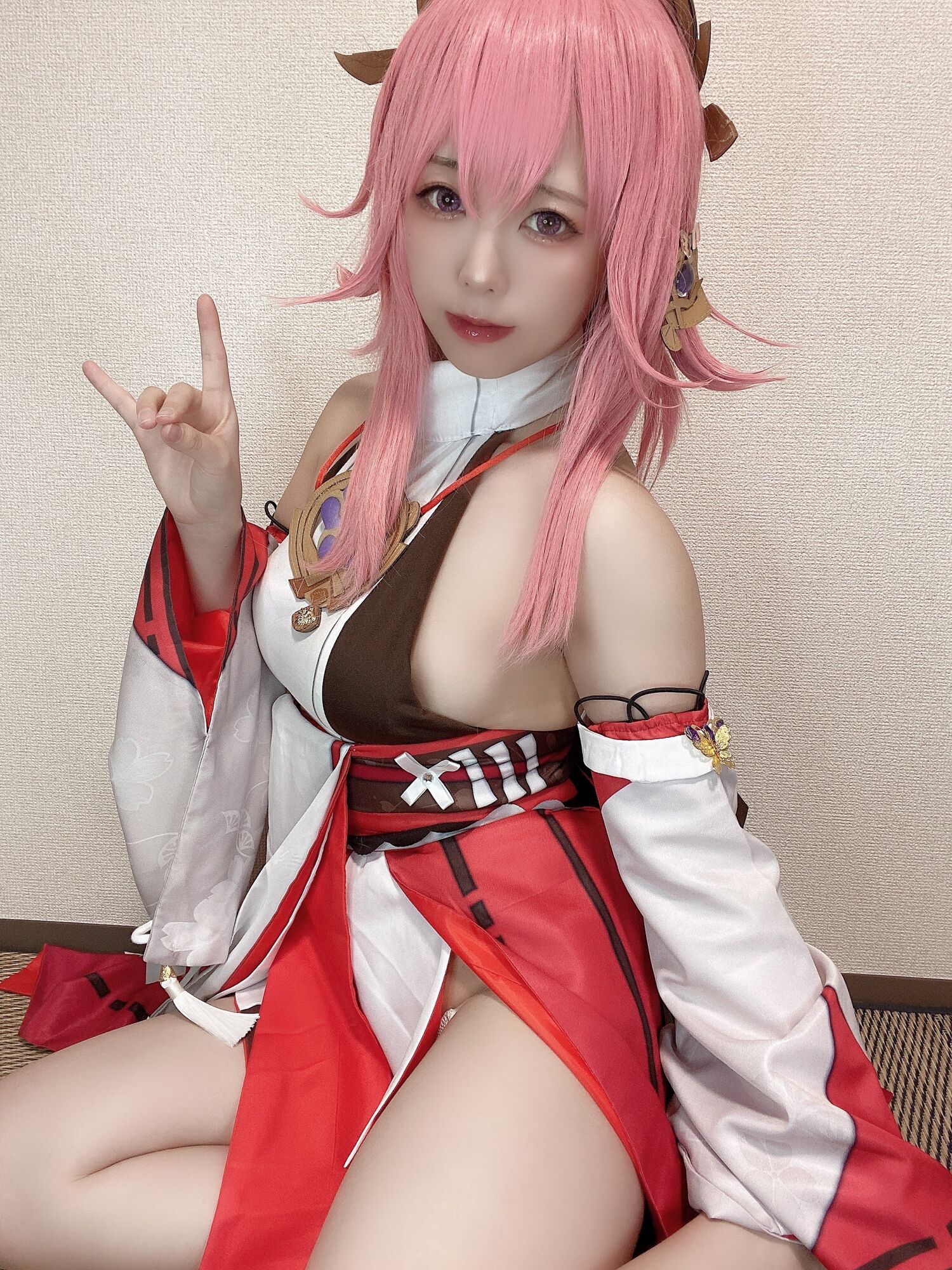 06