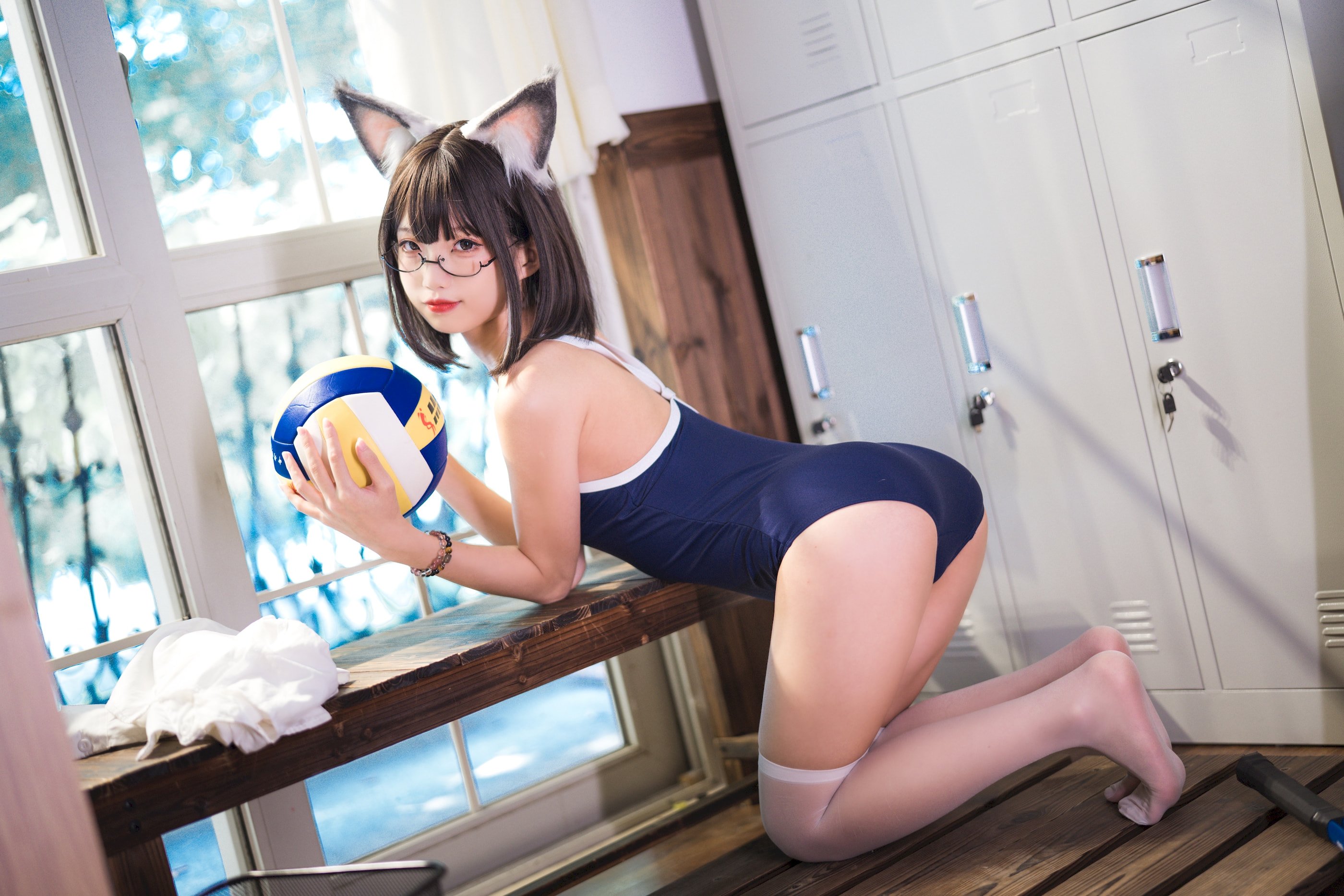 09