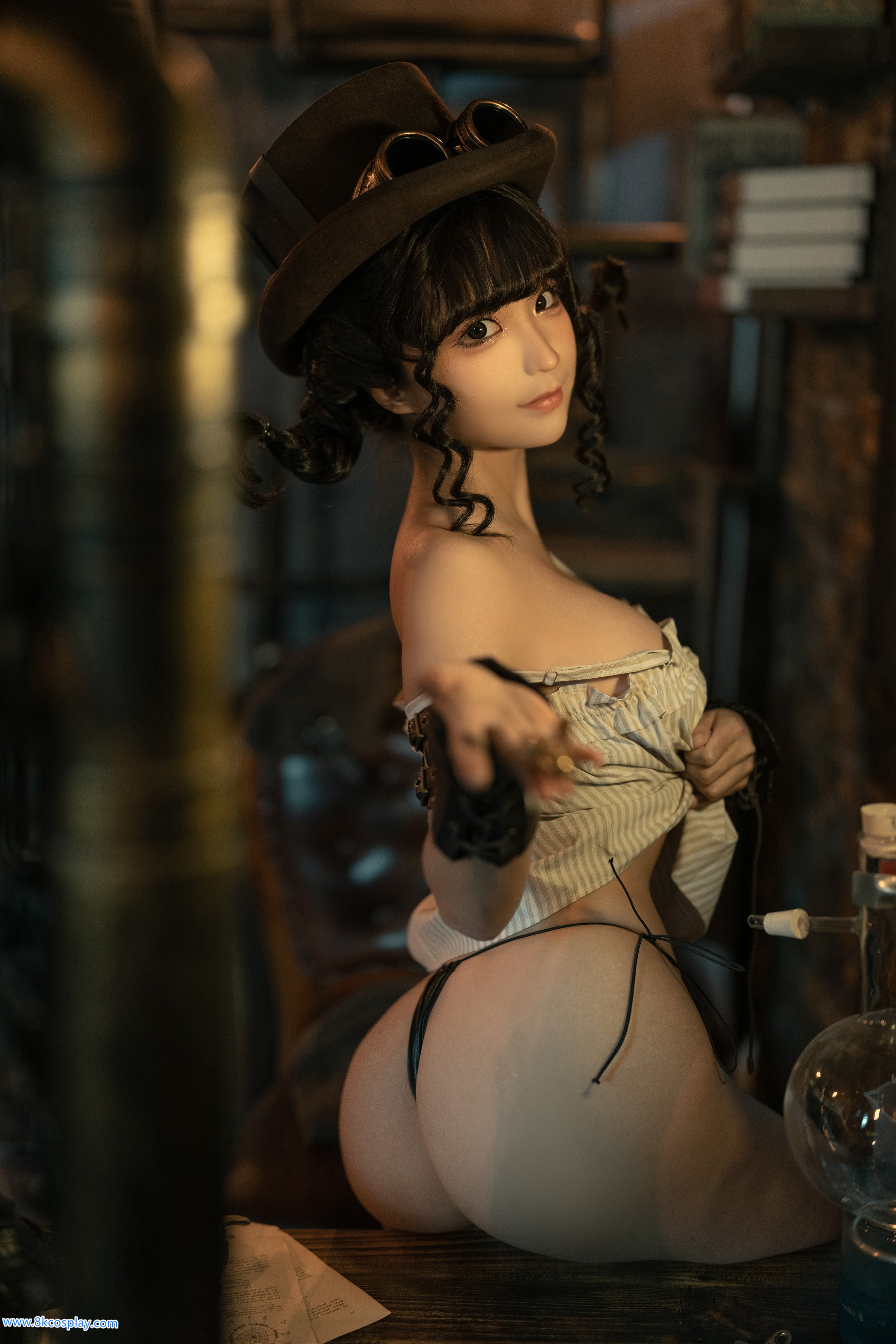 049