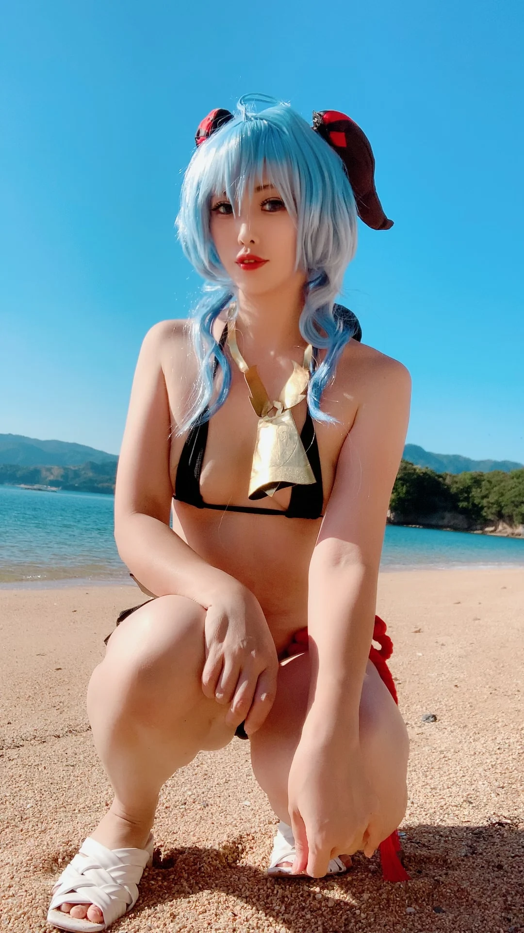 22