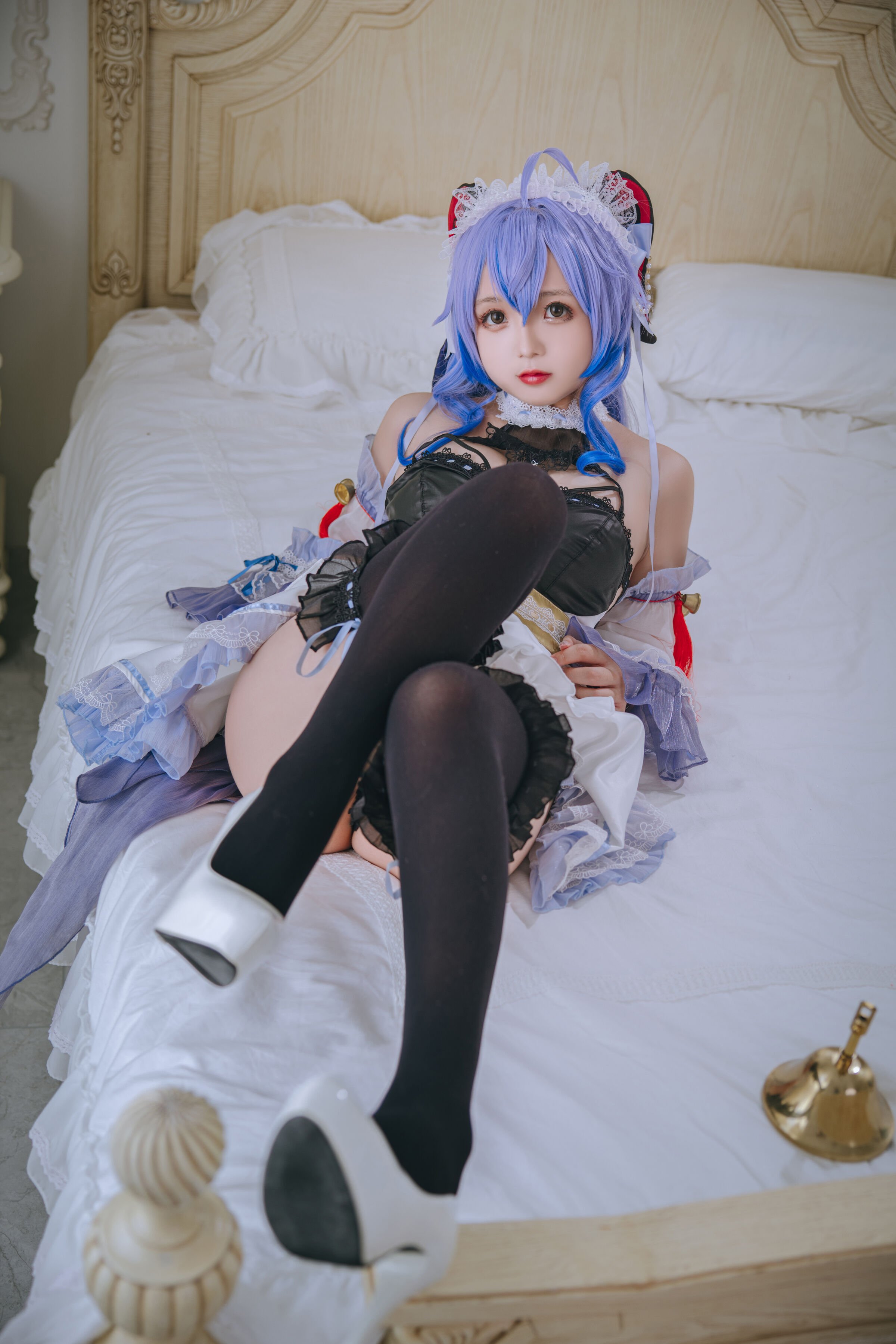 09