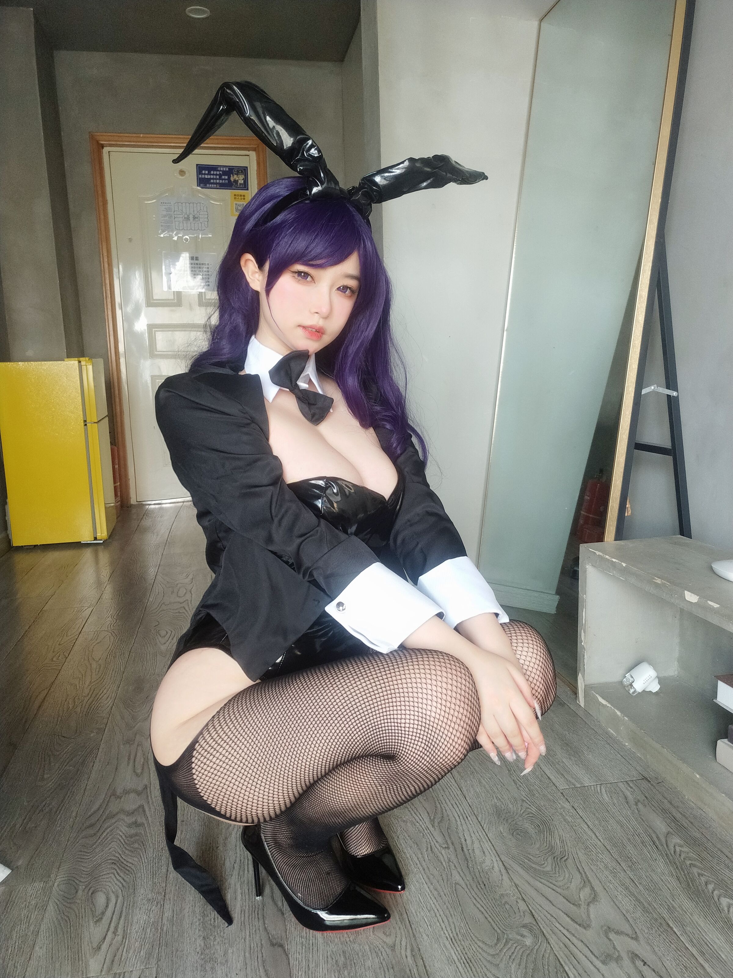 01