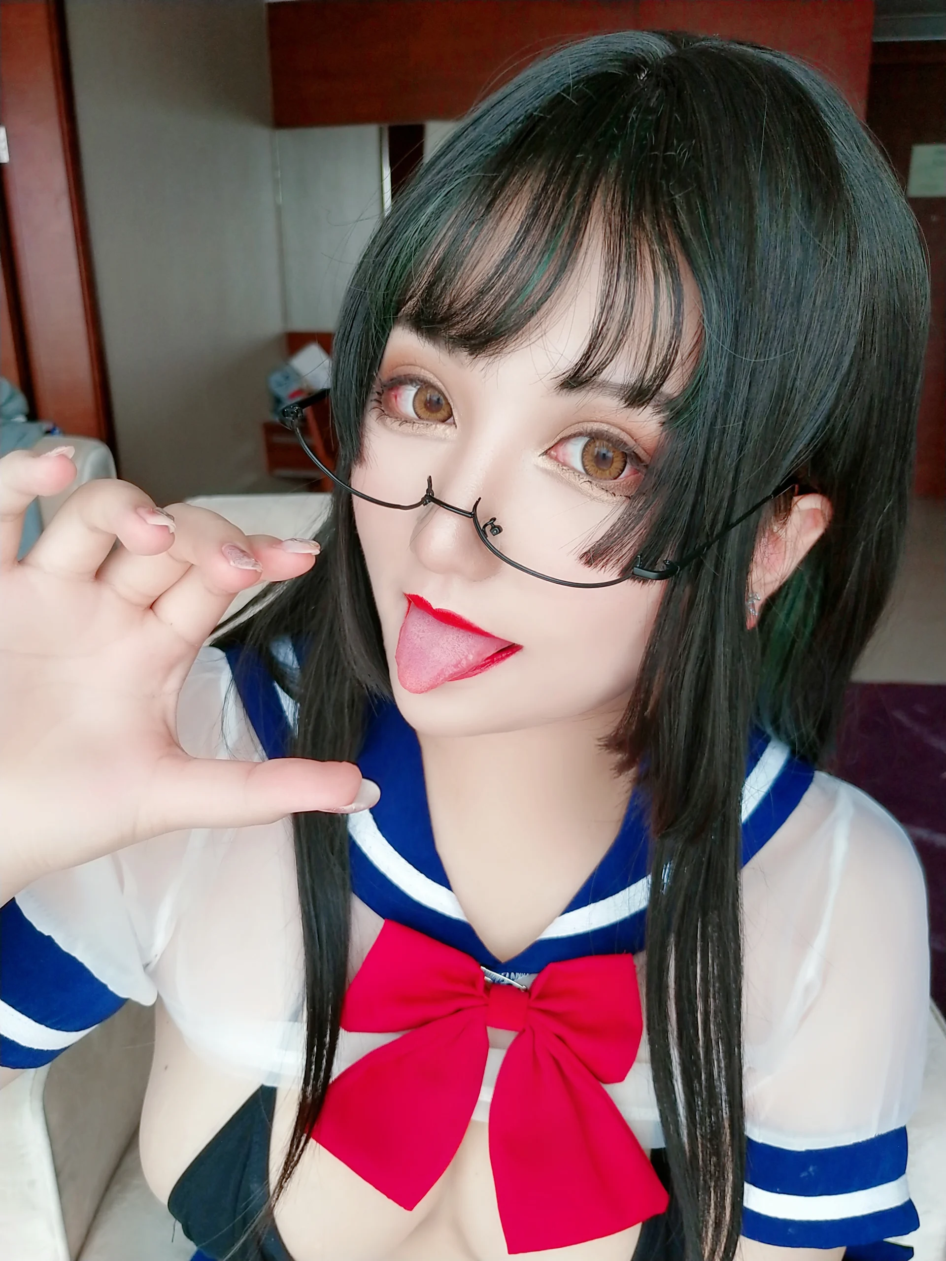 6