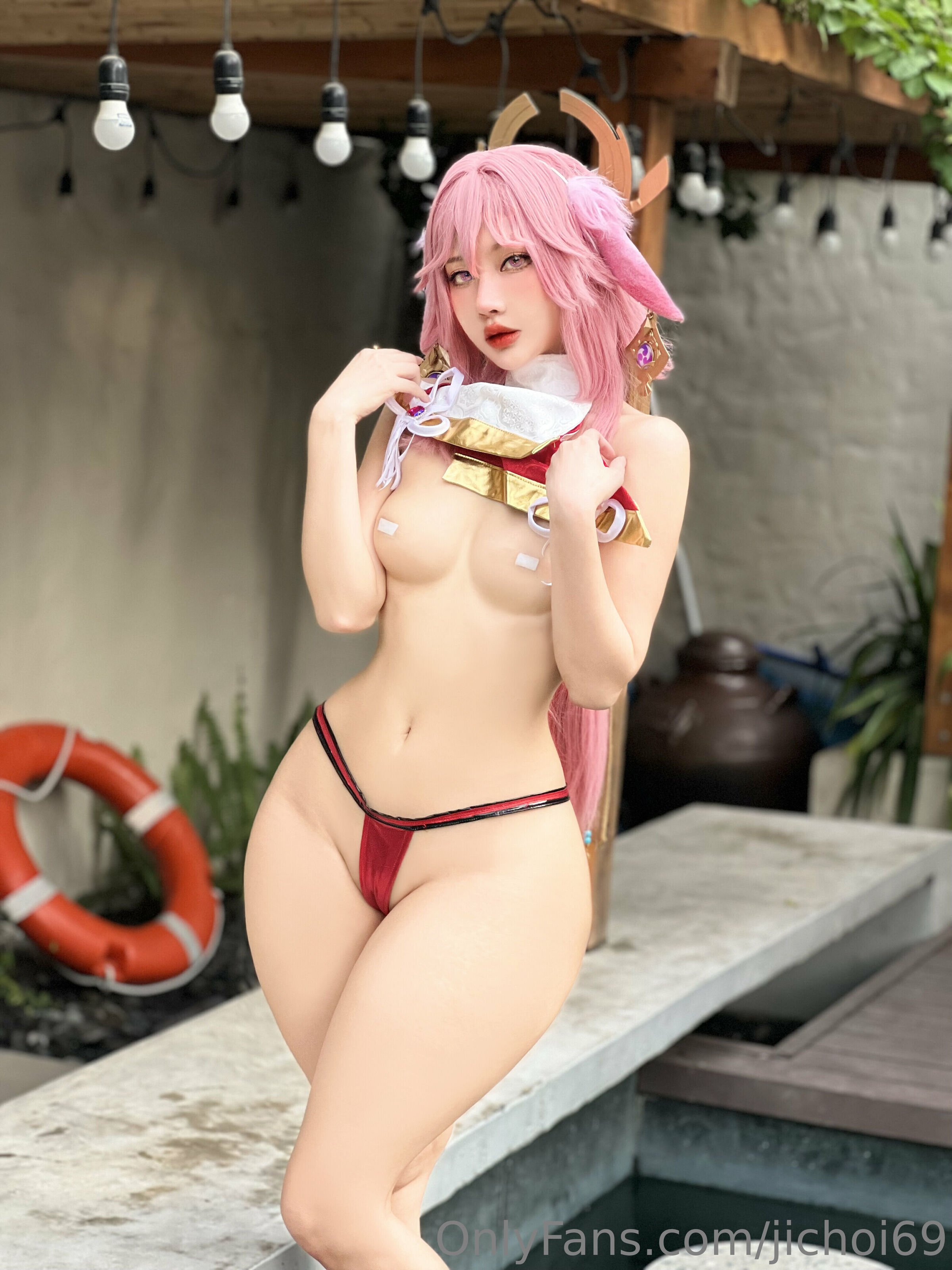 25