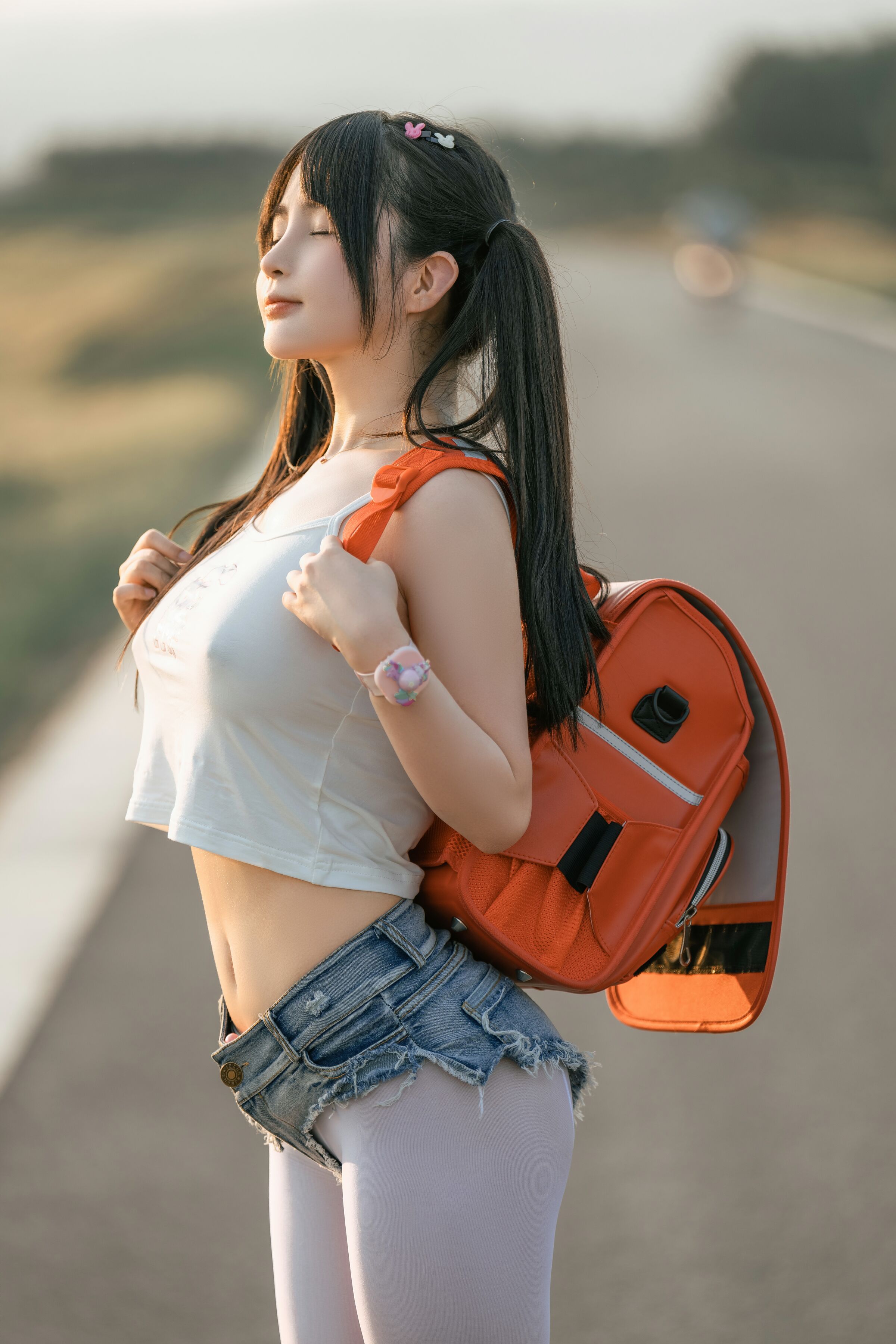 037