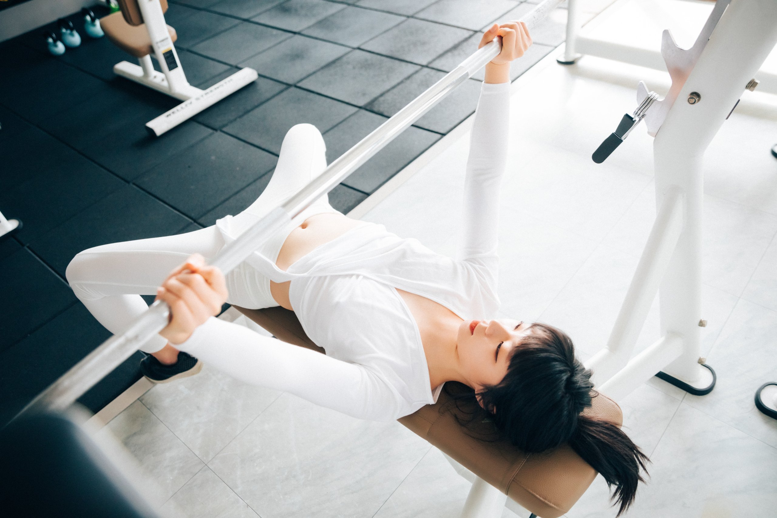 Loozy-Kissme-Strip-Fitness-MrCong.com-051
