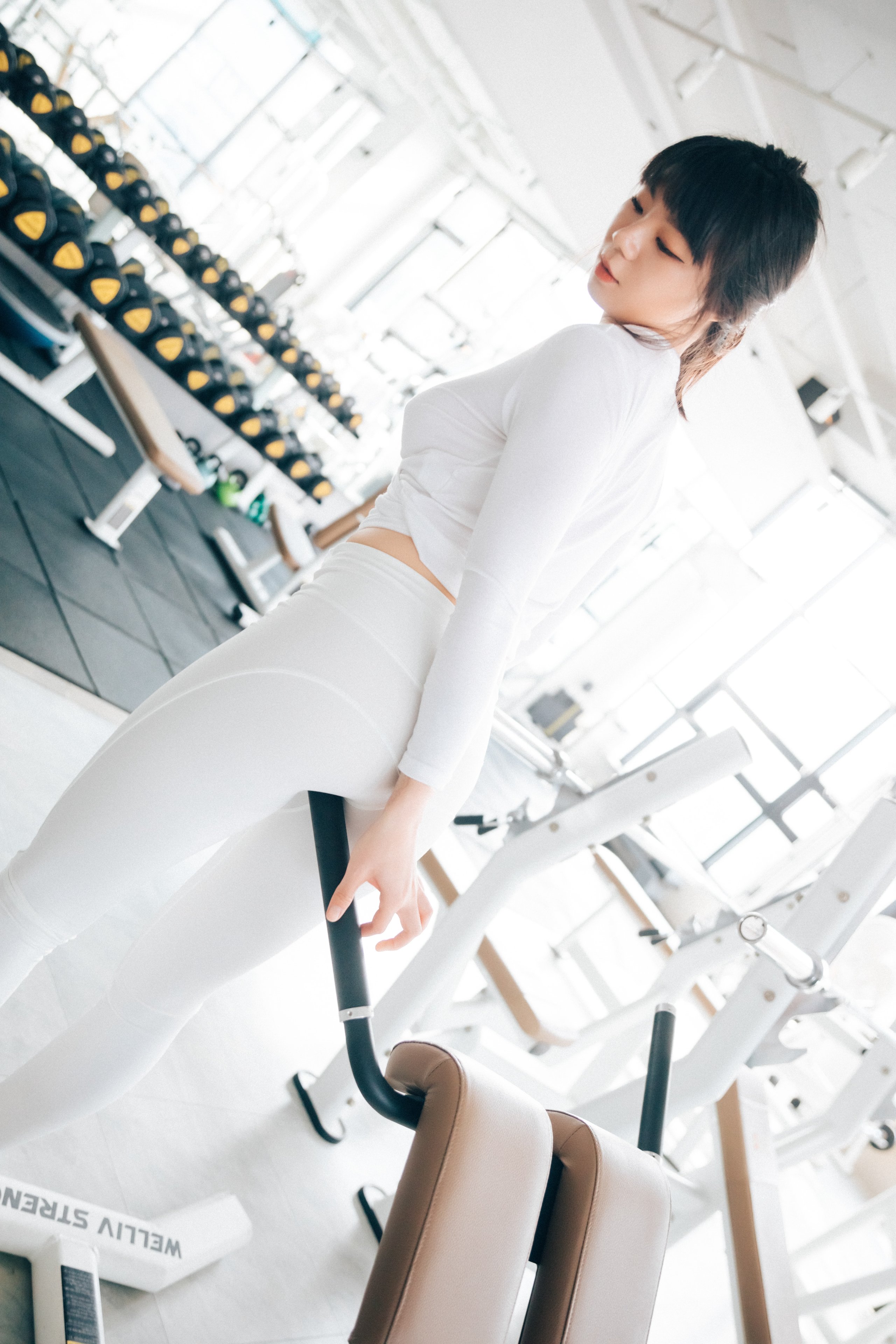 Loozy-Kissme-Strip-Fitness-MrCong.com-054