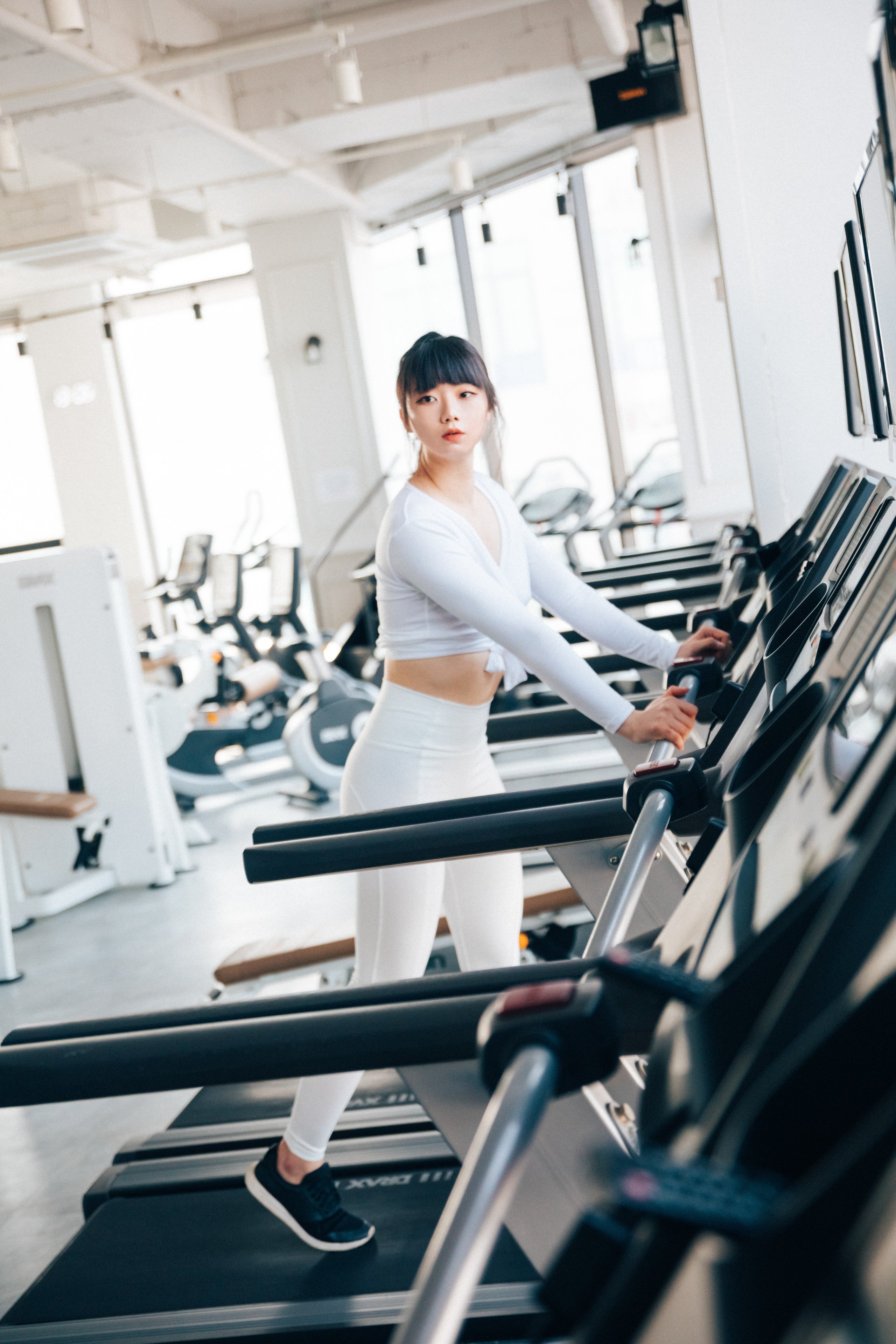 Loozy-Kissme-Strip-Fitness-MrCong.com-063