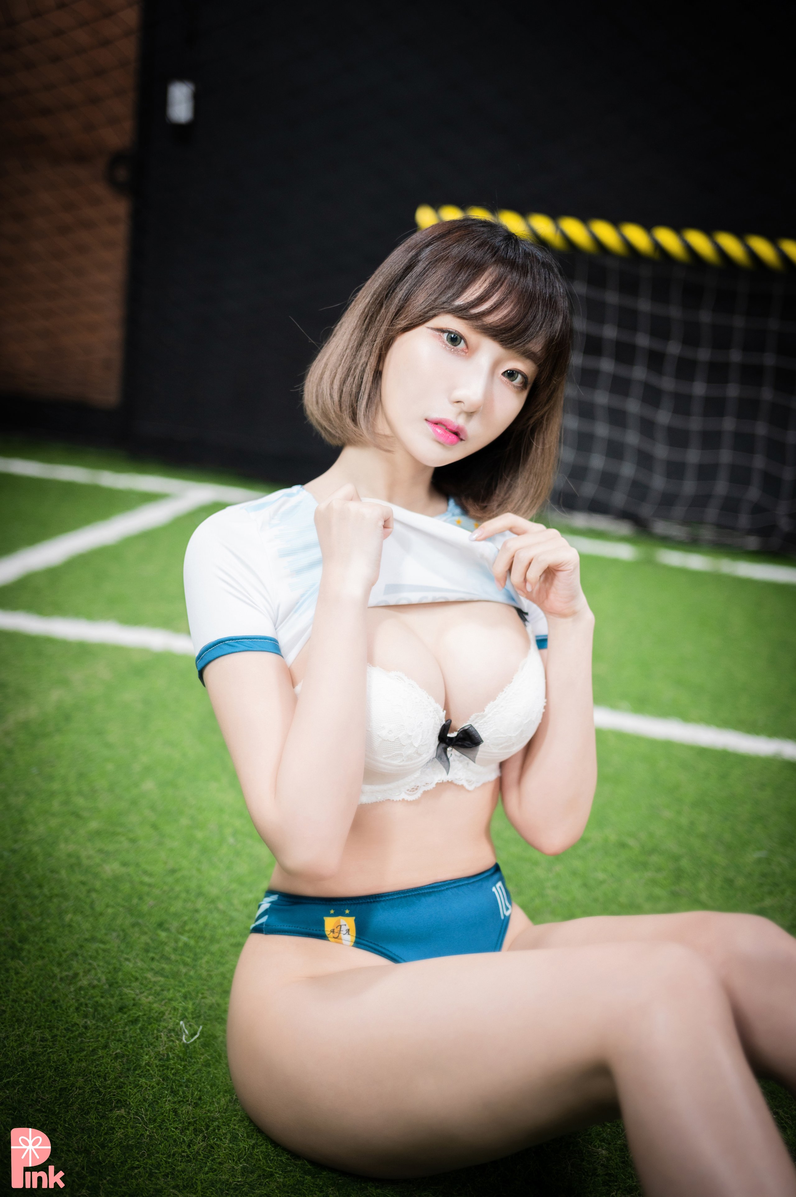BJ-E-dayeosin-Cheer-UP-MrCong.com-038