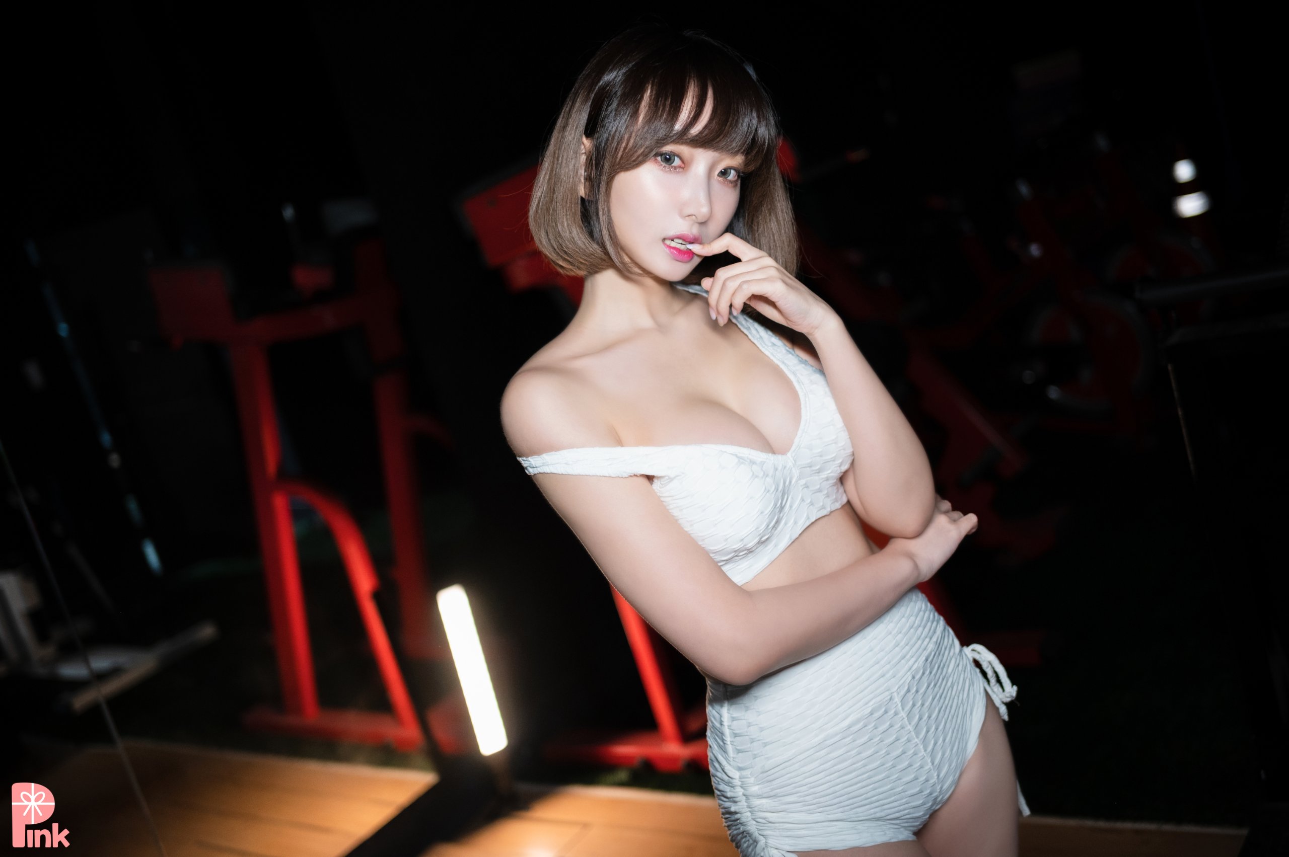 BJ-E-dayeosin-Cheer-UP-MrCong.com-188
