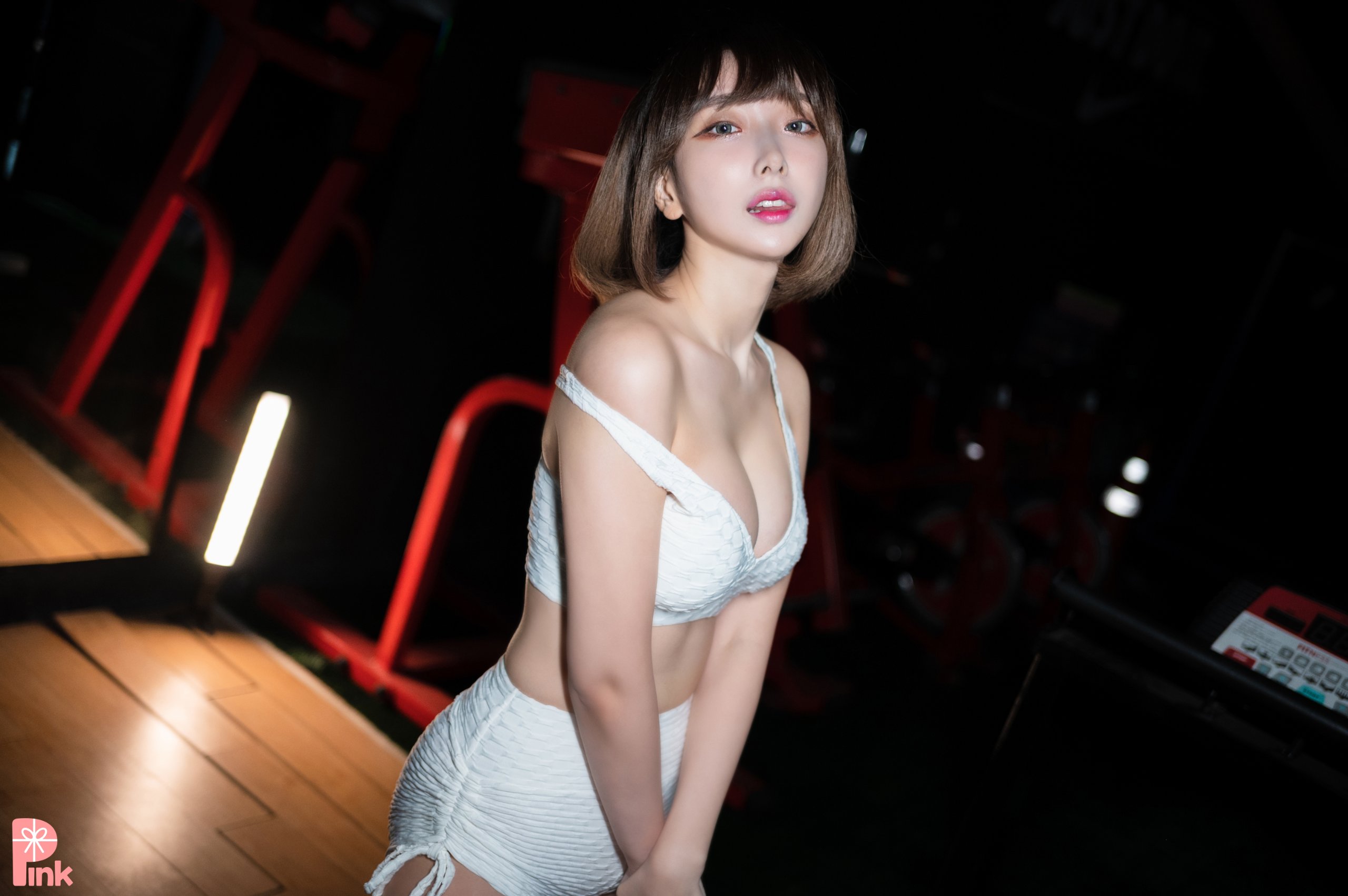 BJ-E-dayeosin-Cheer-UP-MrCong.com-189