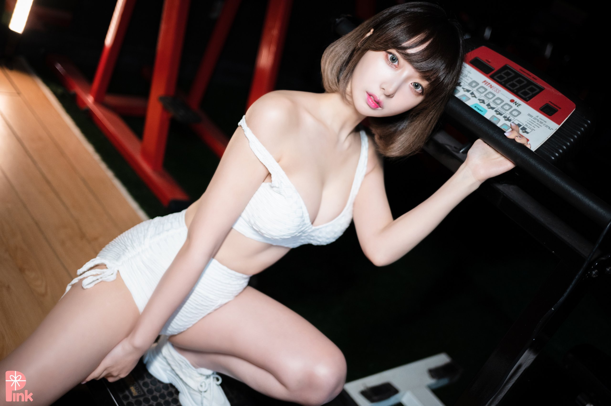 BJ-E-dayeosin-Cheer-UP-MrCong.com-208