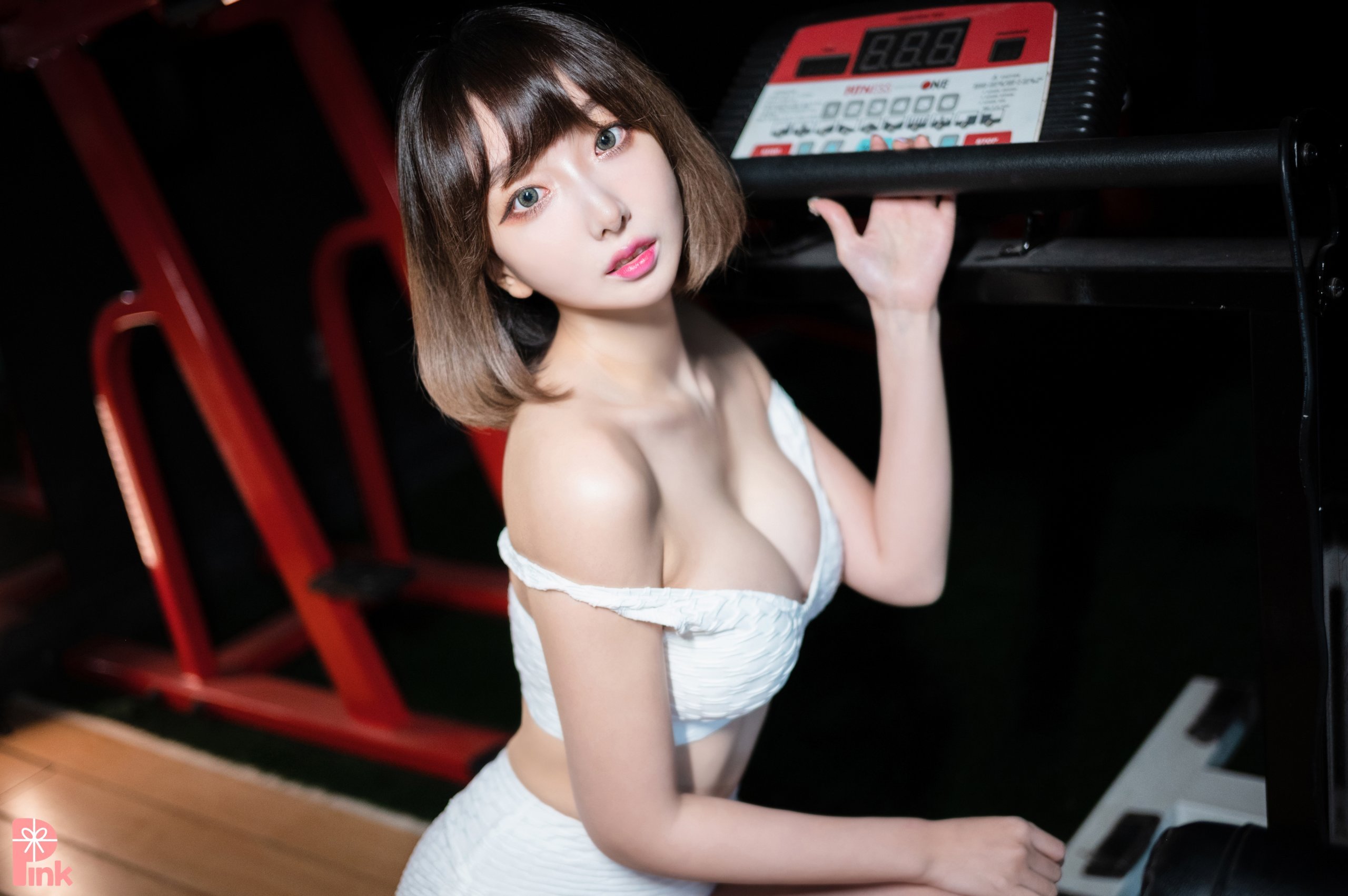 BJ-E-dayeosin-Cheer-UP-MrCong.com-215