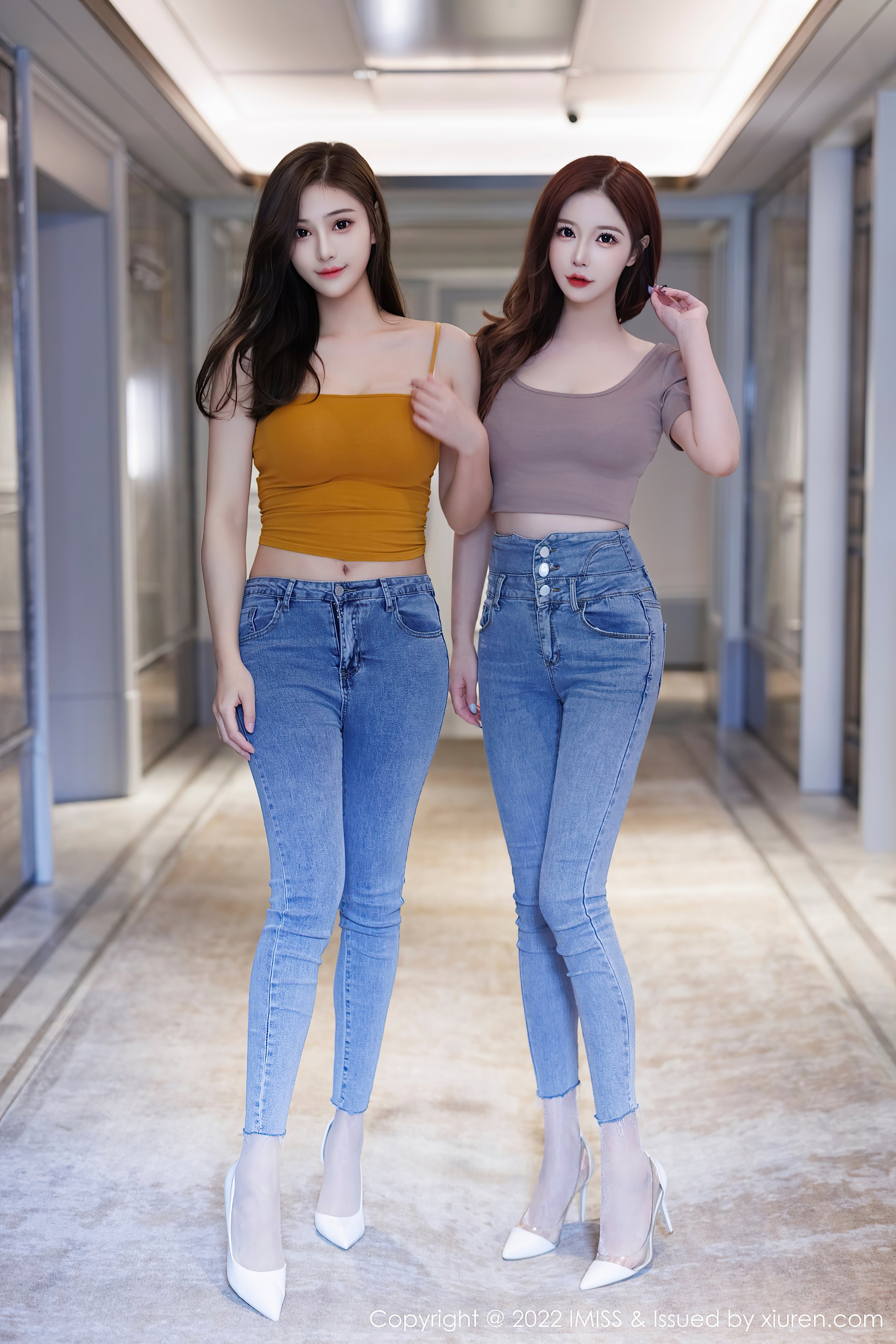 IMISS-Vol.697-Lavinia-and-LindaLinda-MrCong.com-007