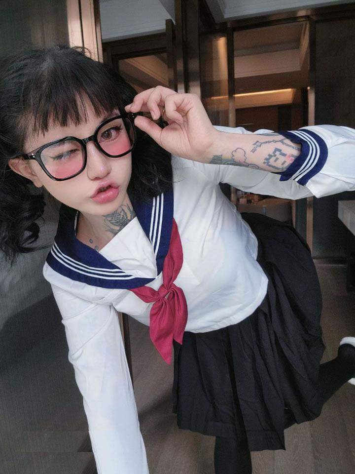 Super Goddess Chloe Rose Valentine_s Day Uniform te (12)