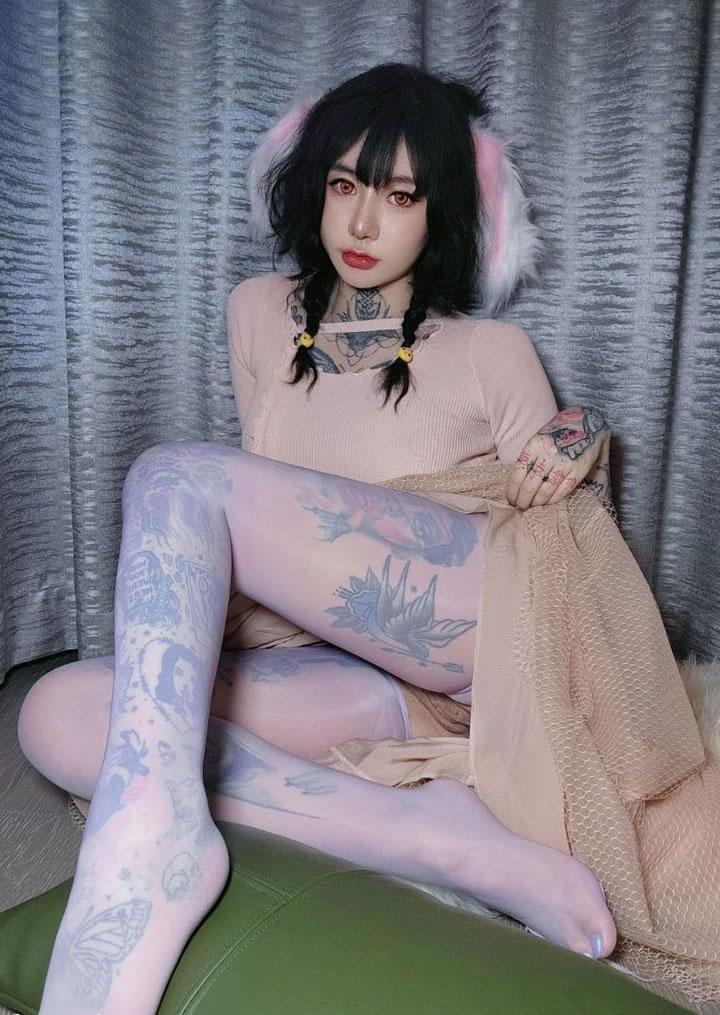 超女神Chloe Rose情人节制服诱惑15