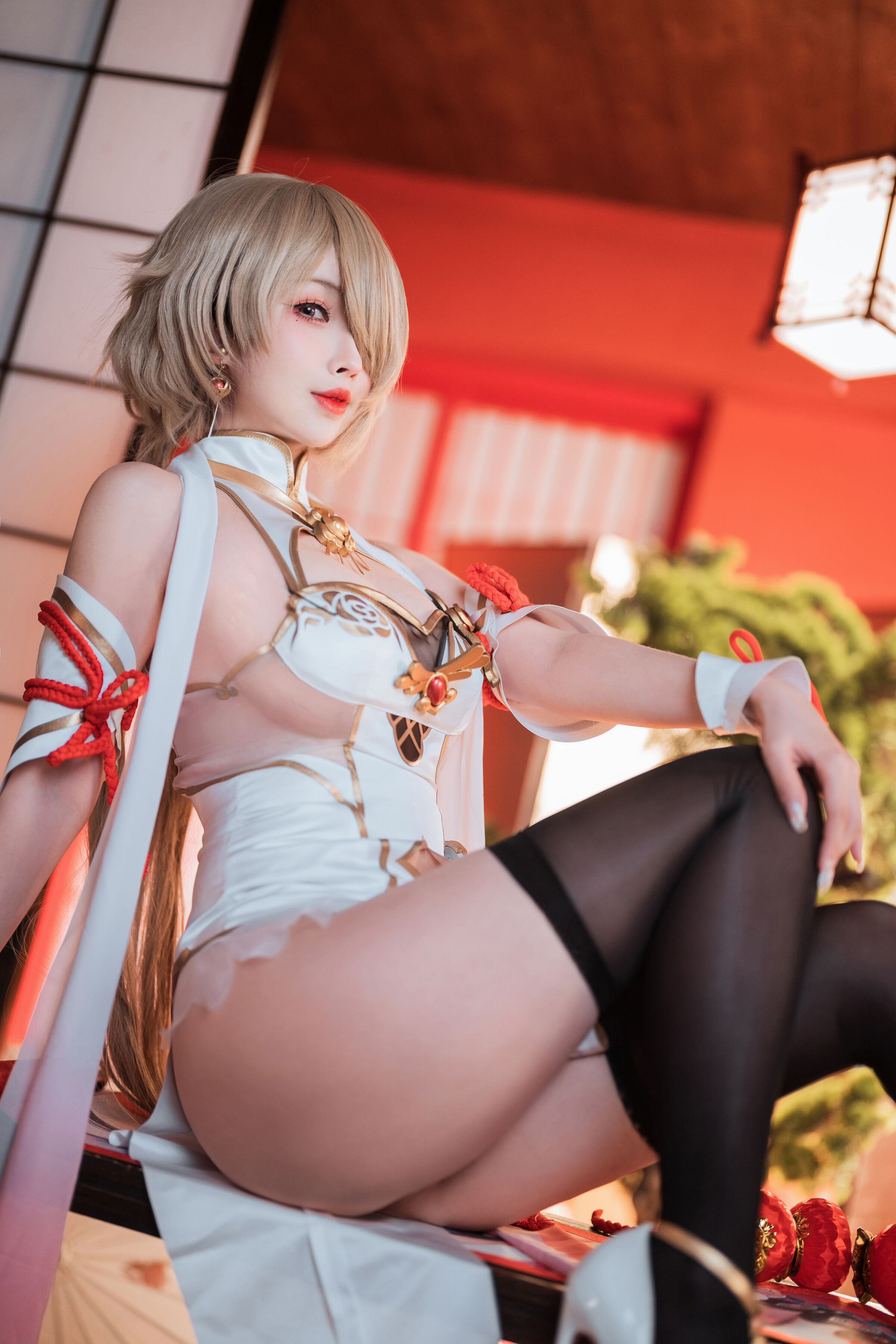06