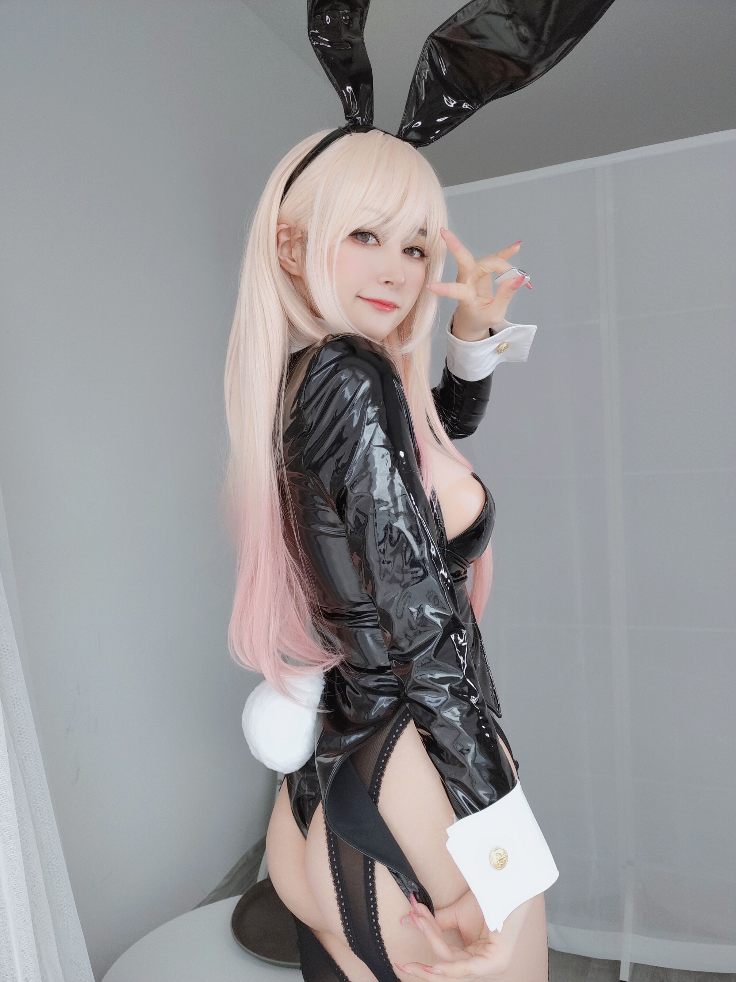 002