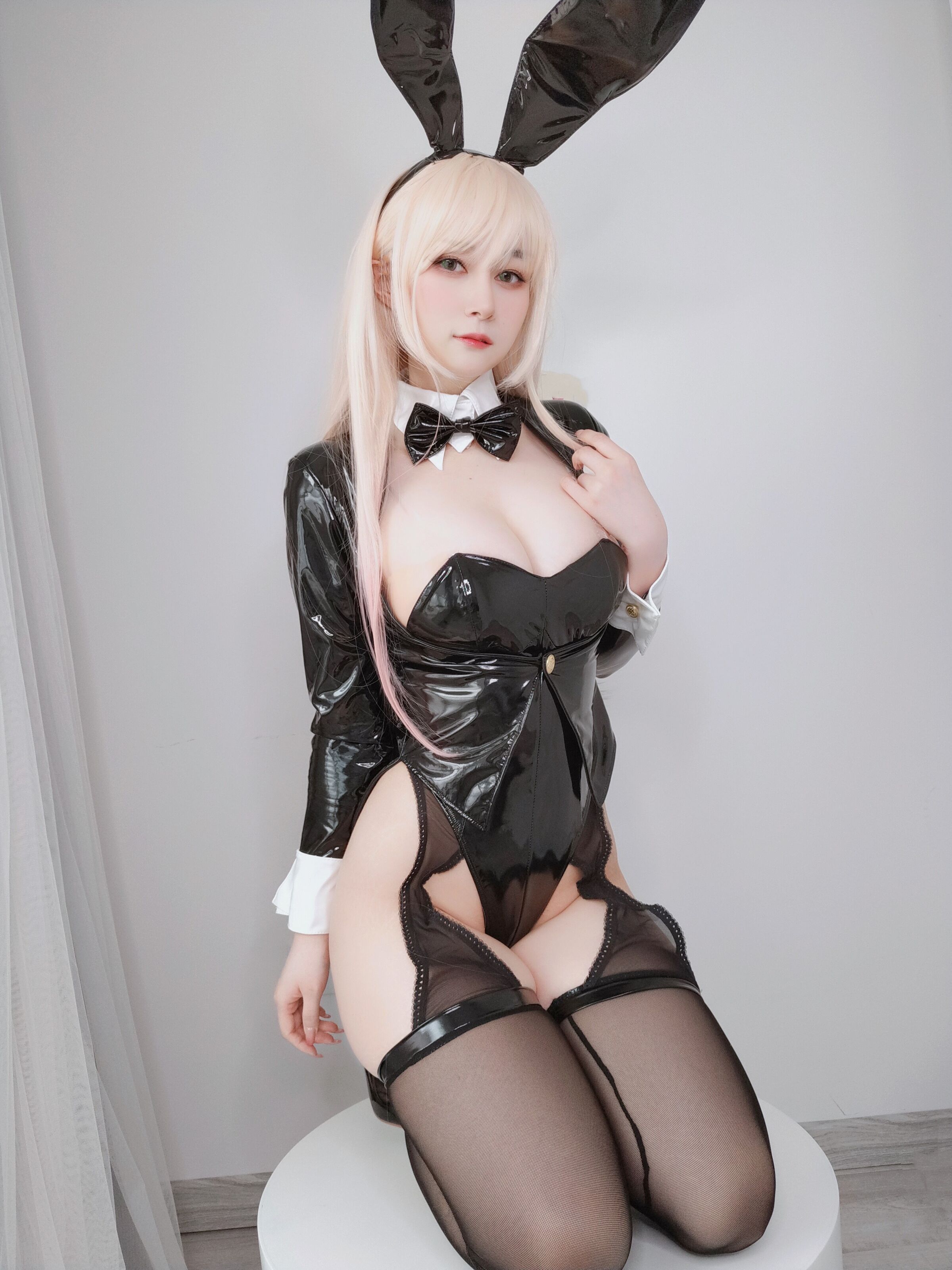 035