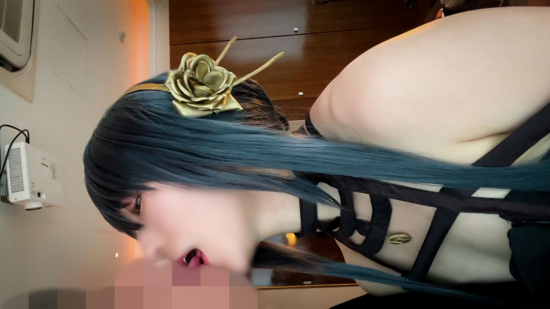 035