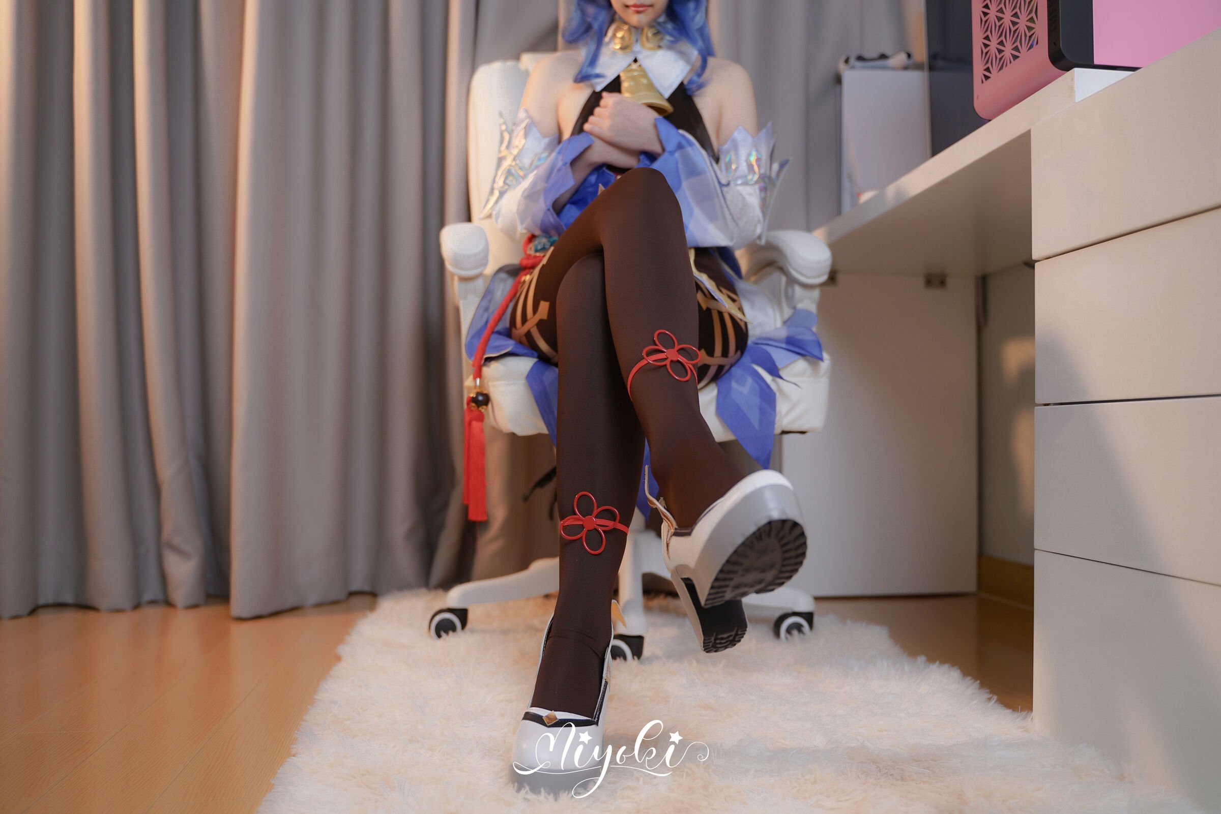 04