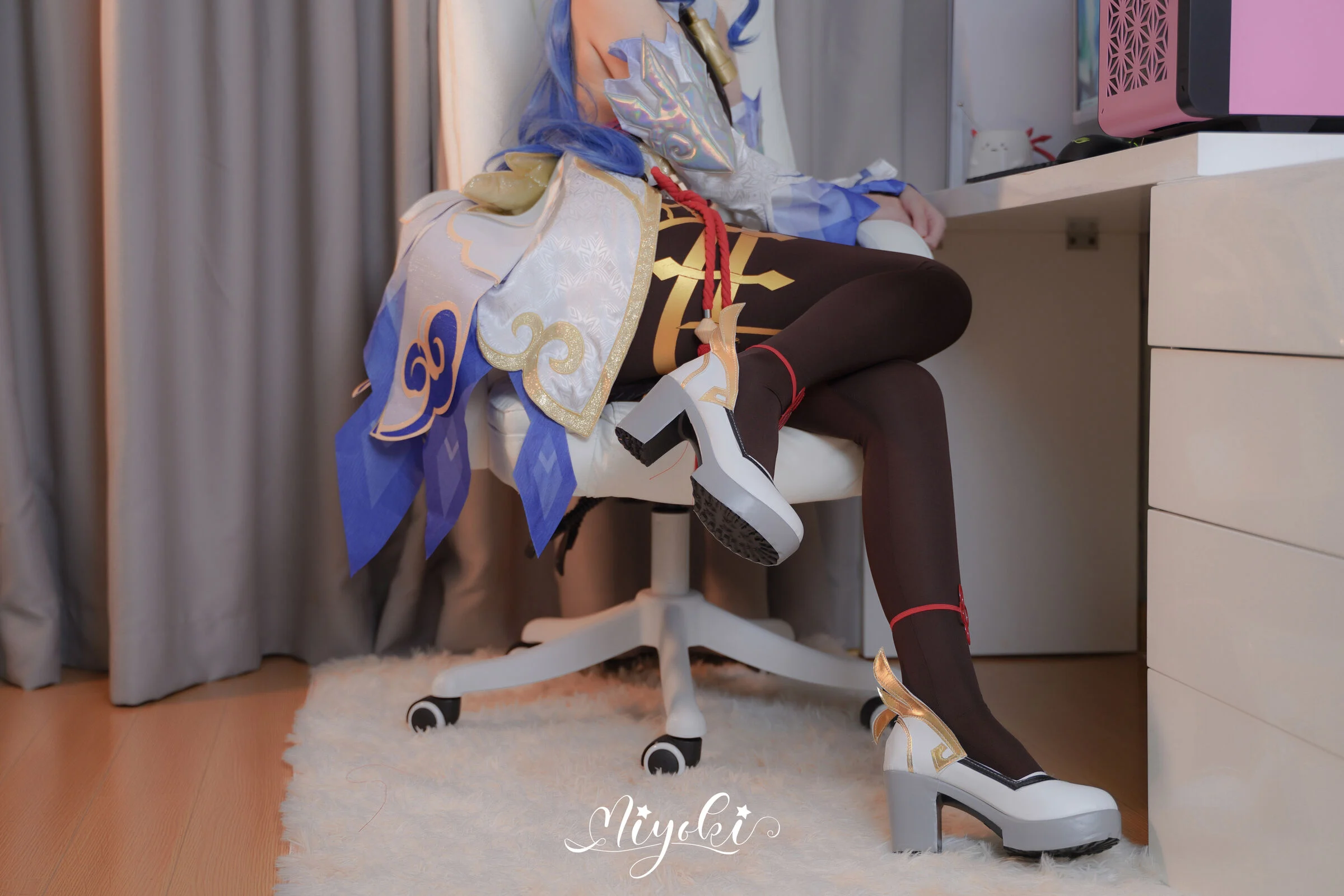 06