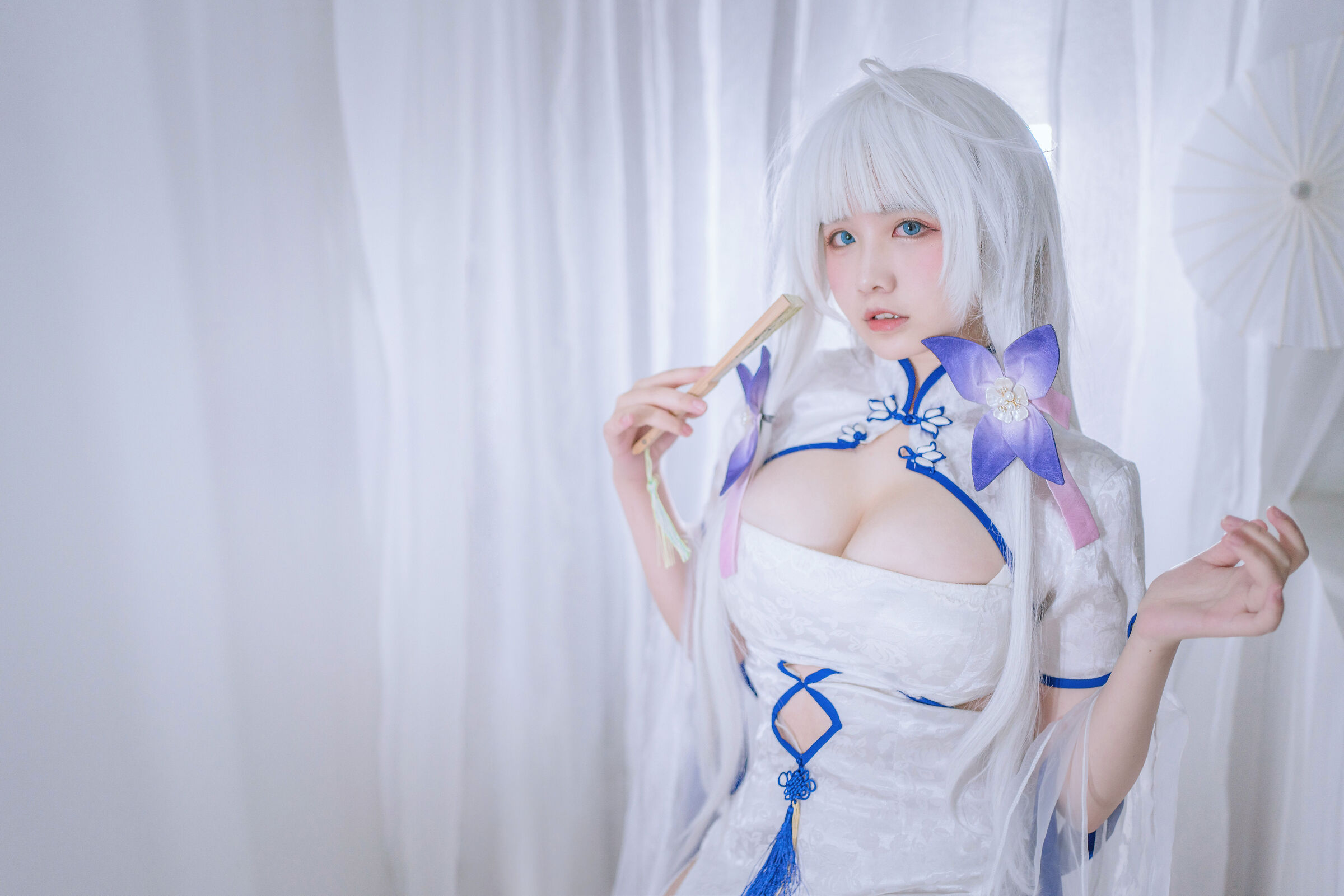 01