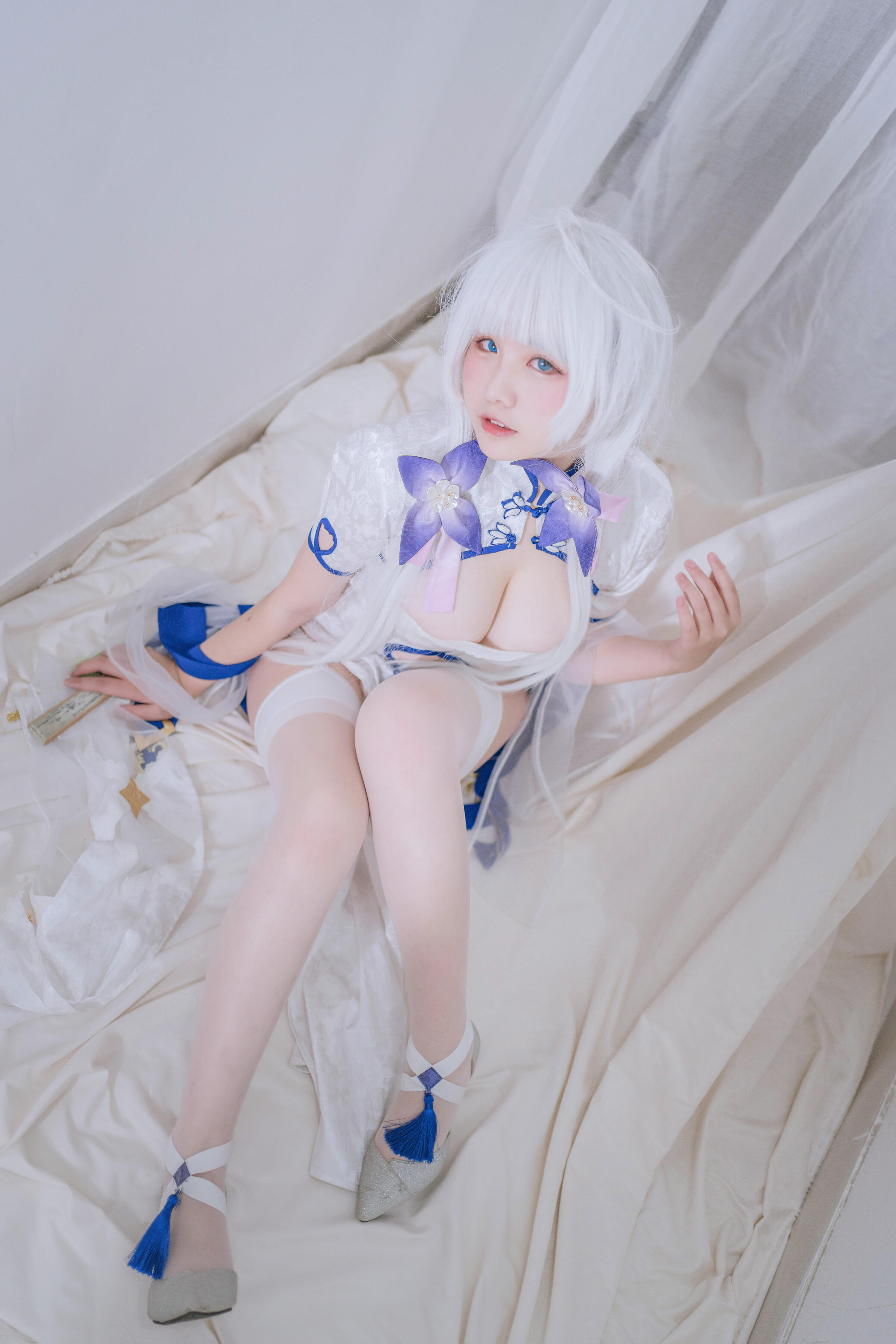 09
