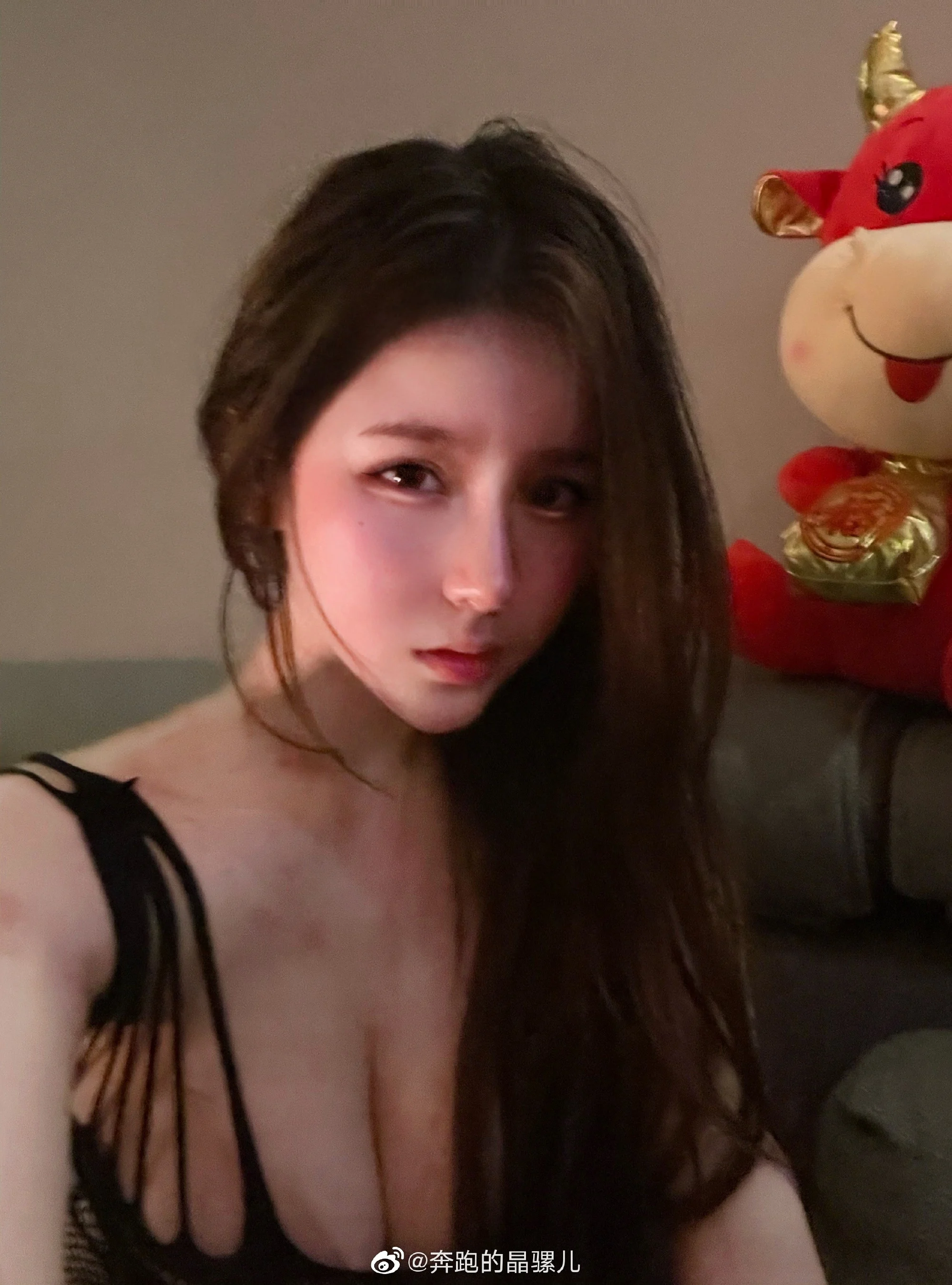 0082w4Segy1gnz2a71ux9j31sc2esqv5
