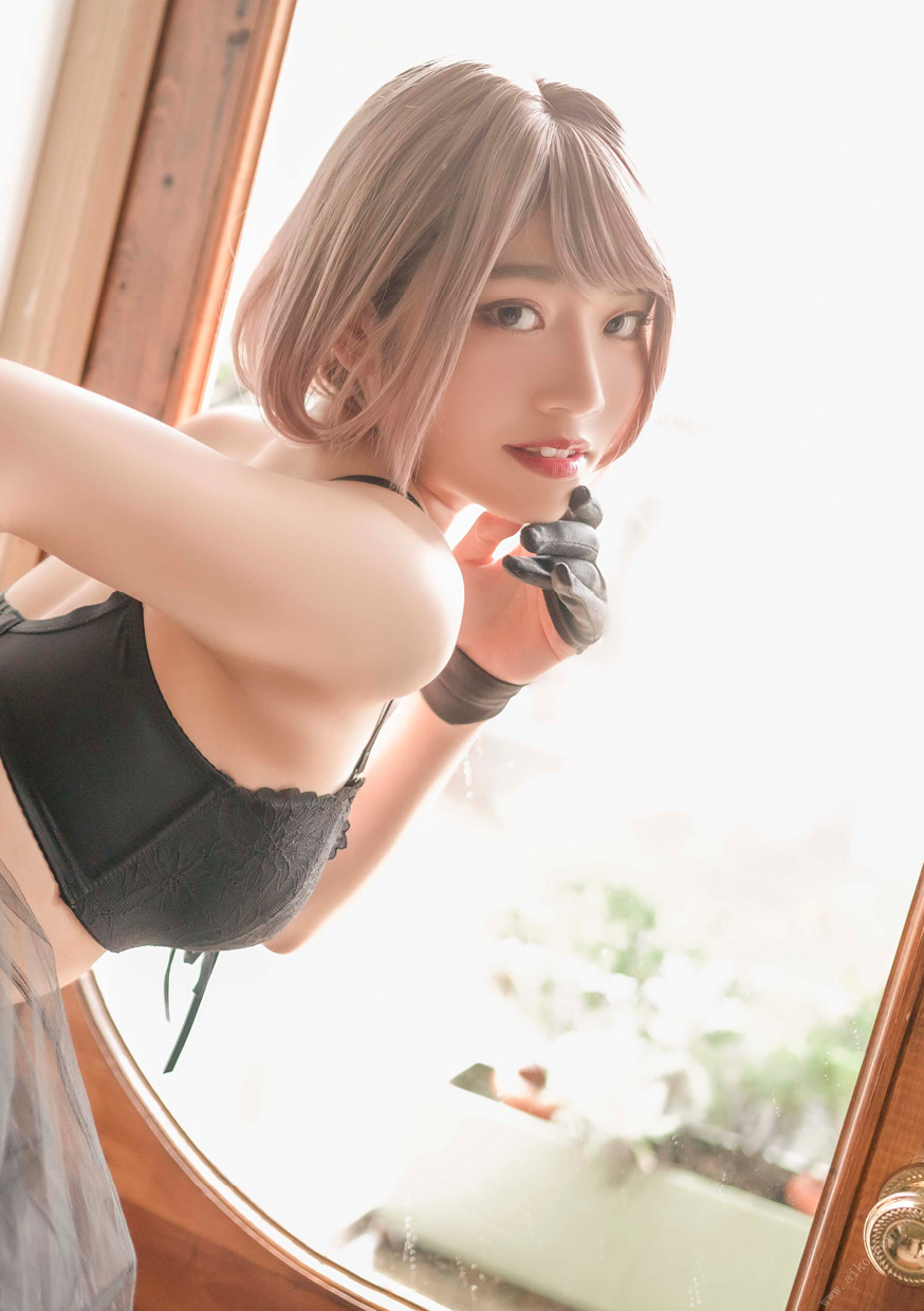33