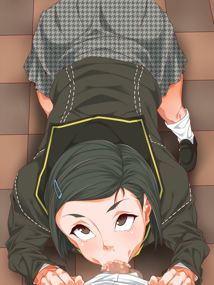 285