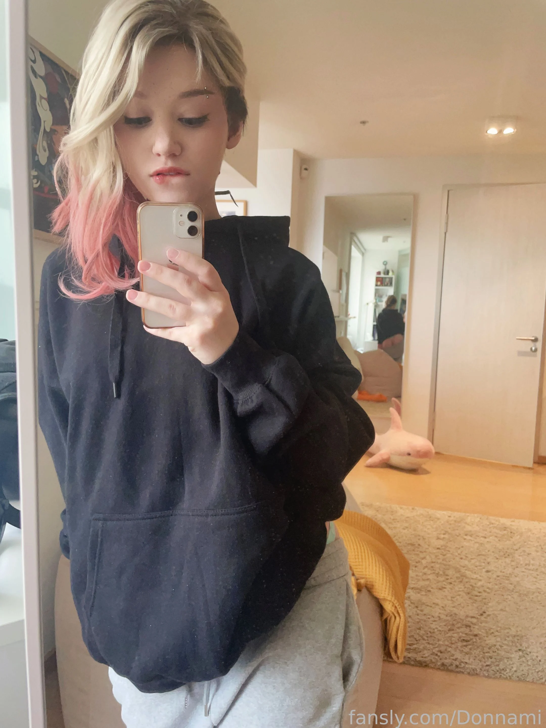 06
