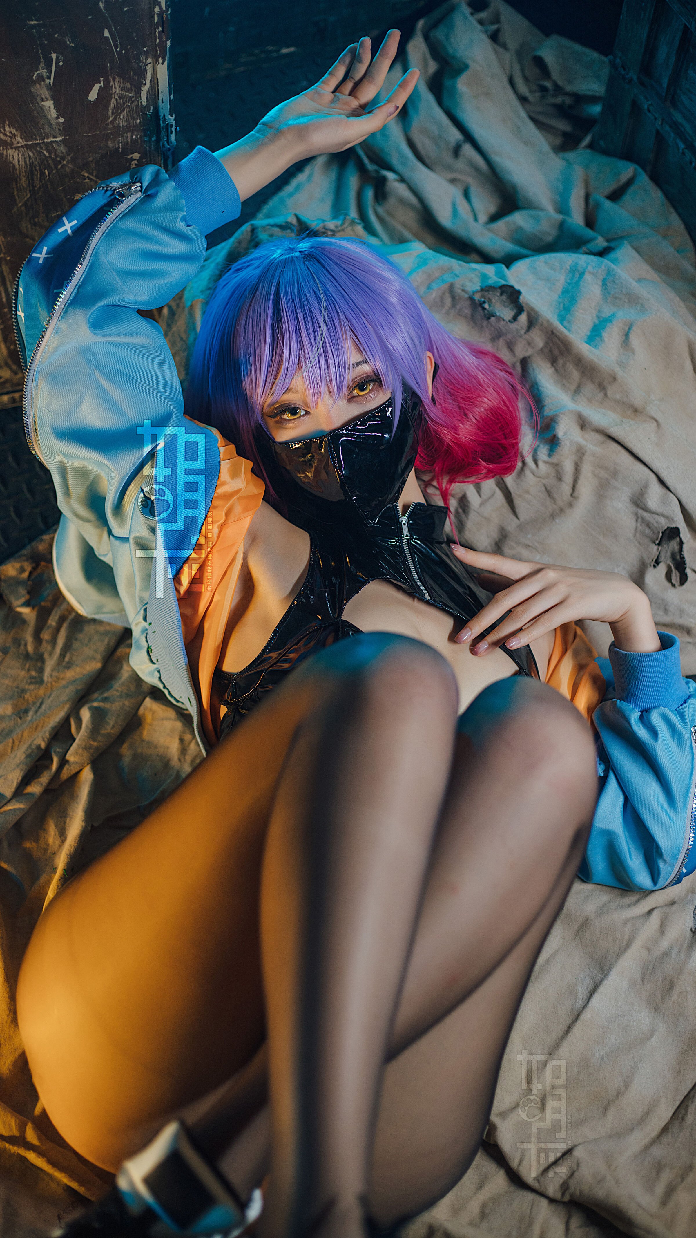 08