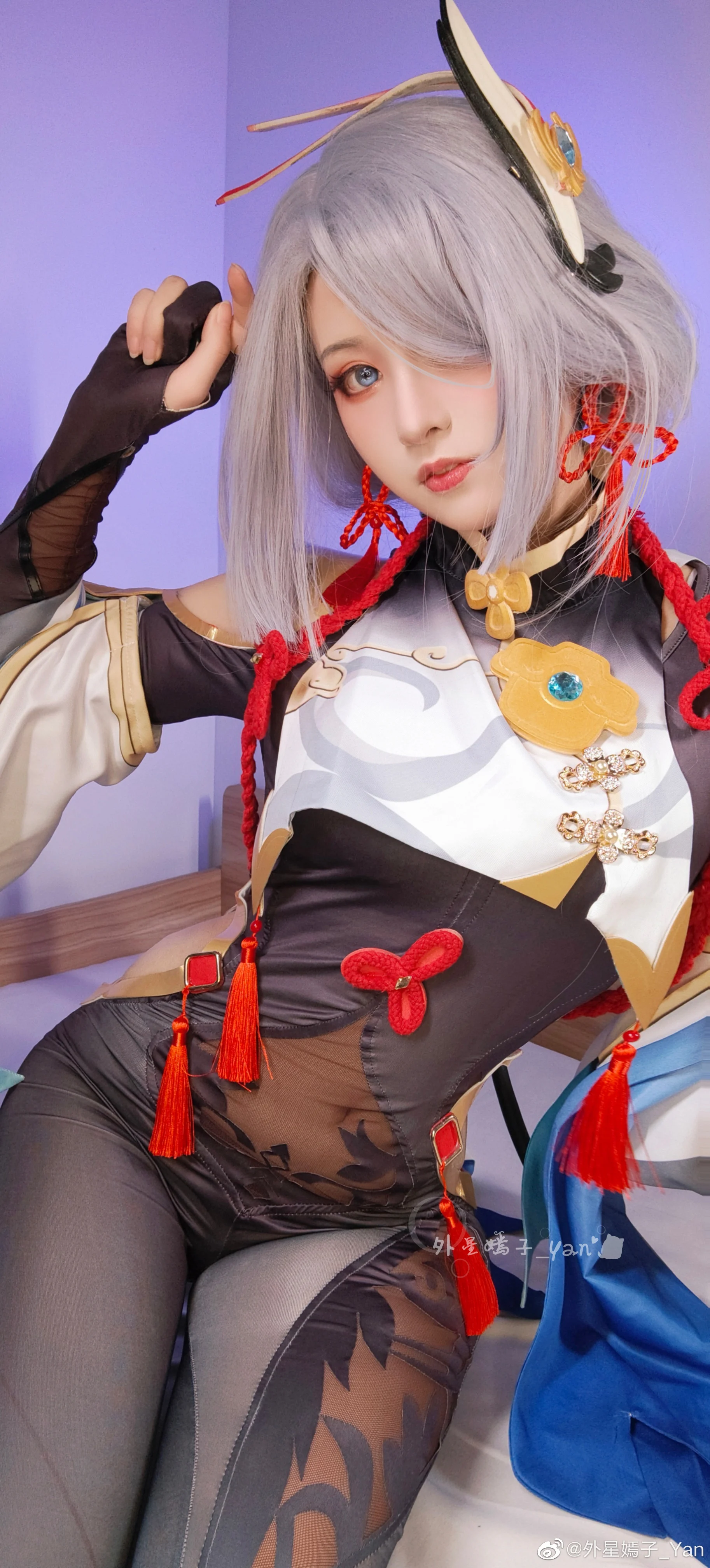 01