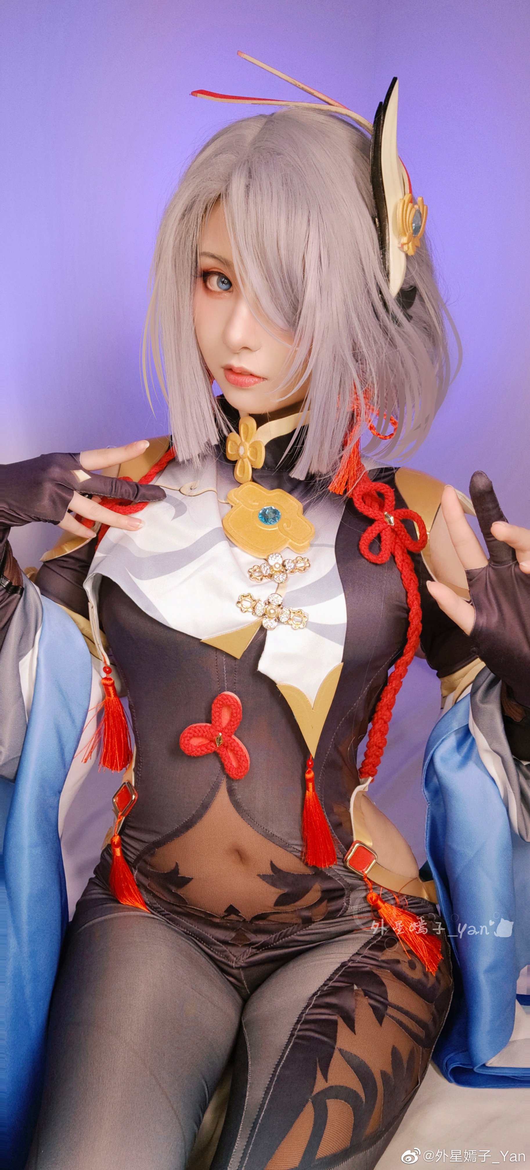 06