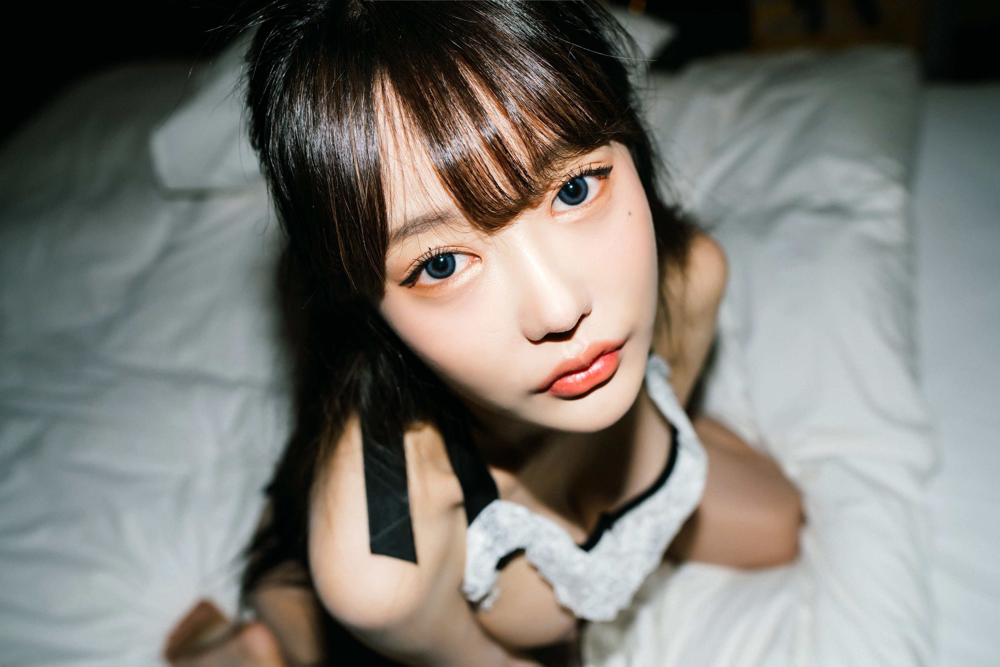 Moon-Night-Snap-Jucy-Vol.4-Your-Only-Maid-MrCong.com-050