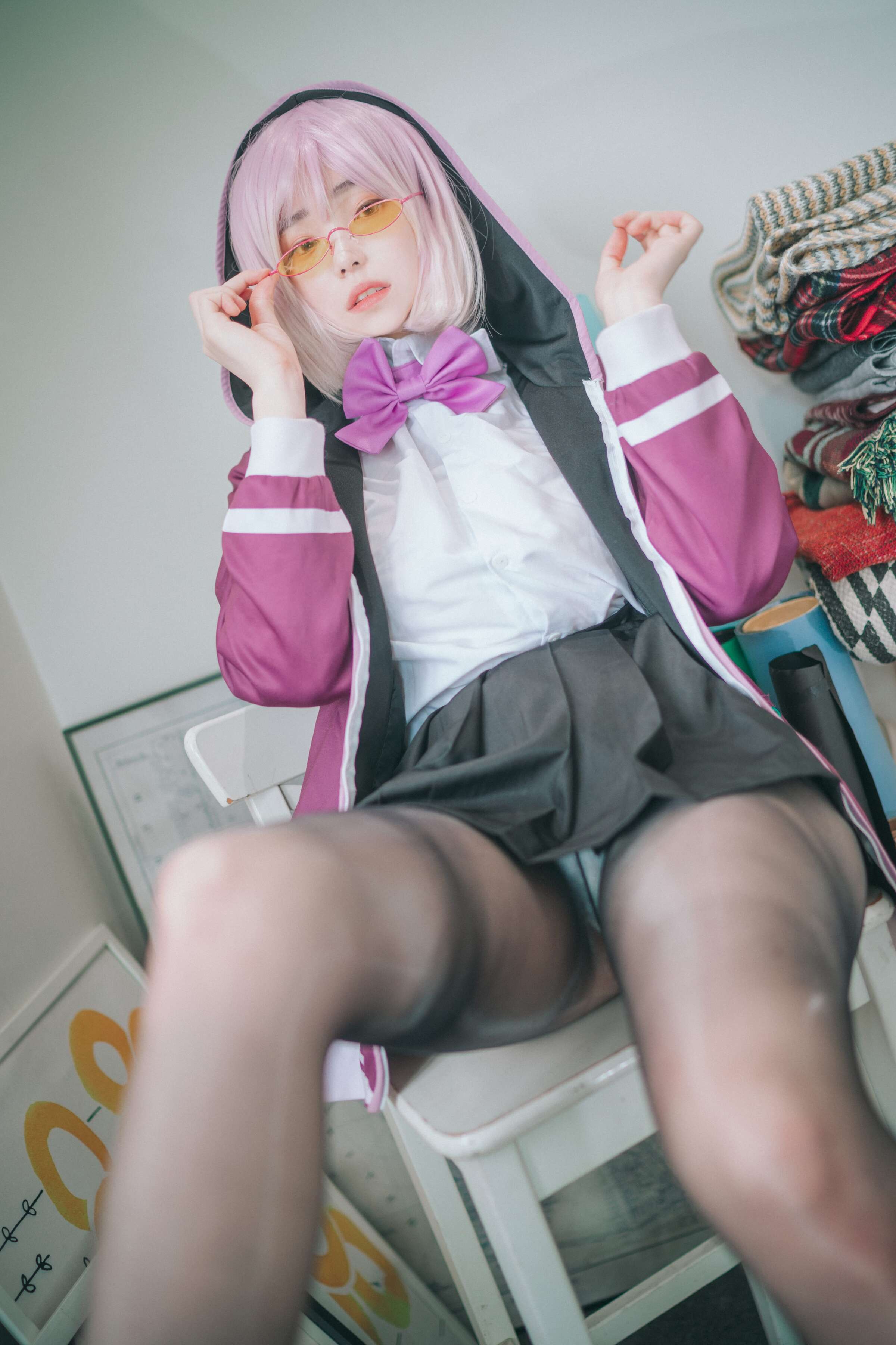 01