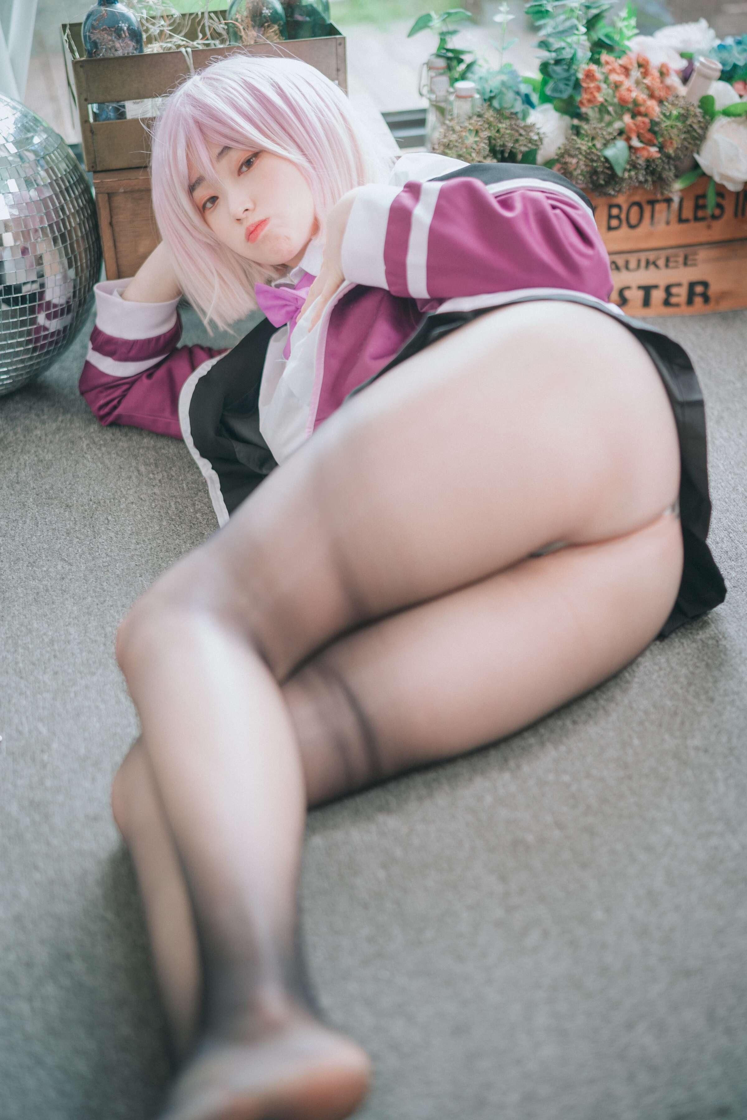 09