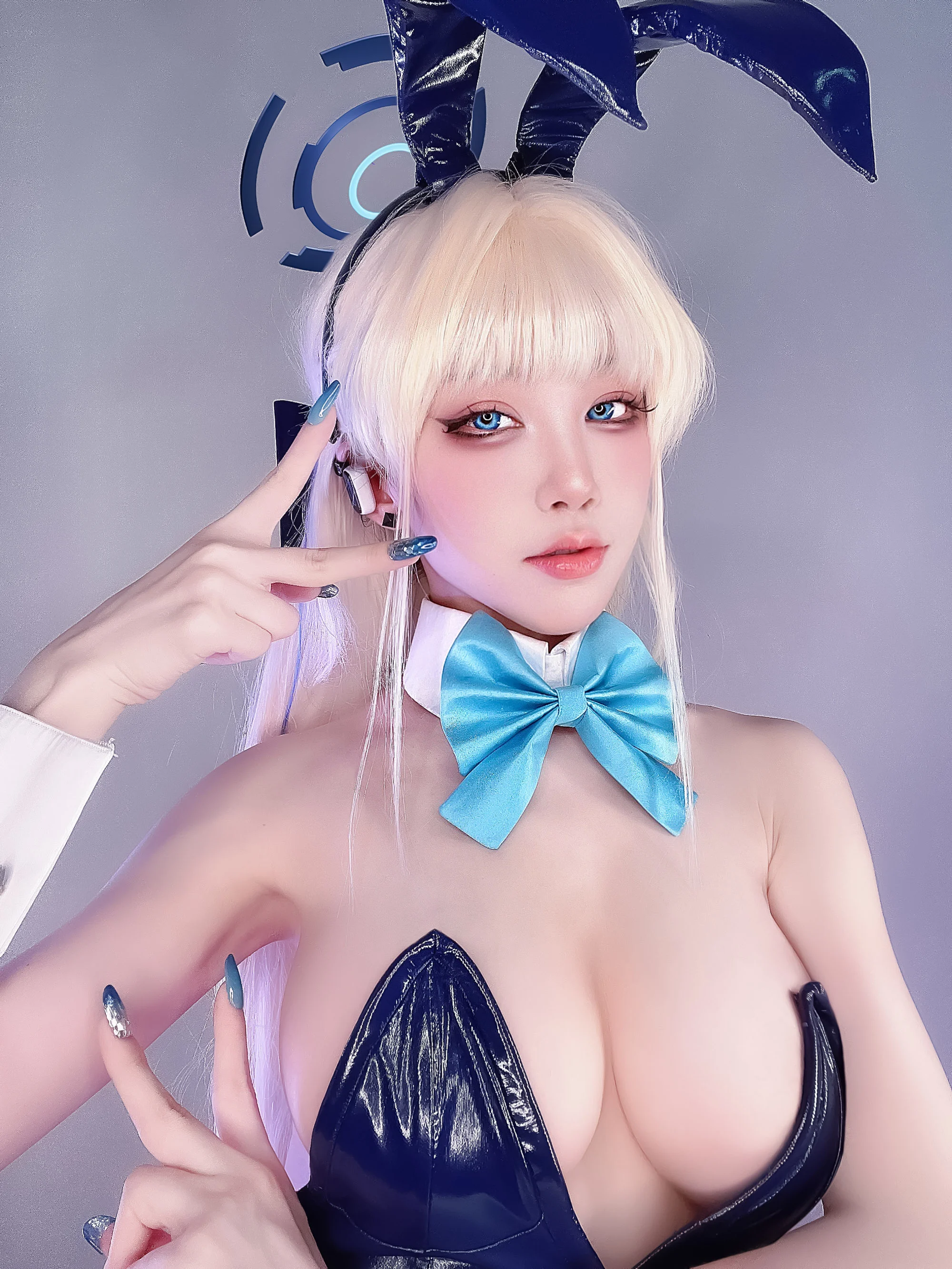 01