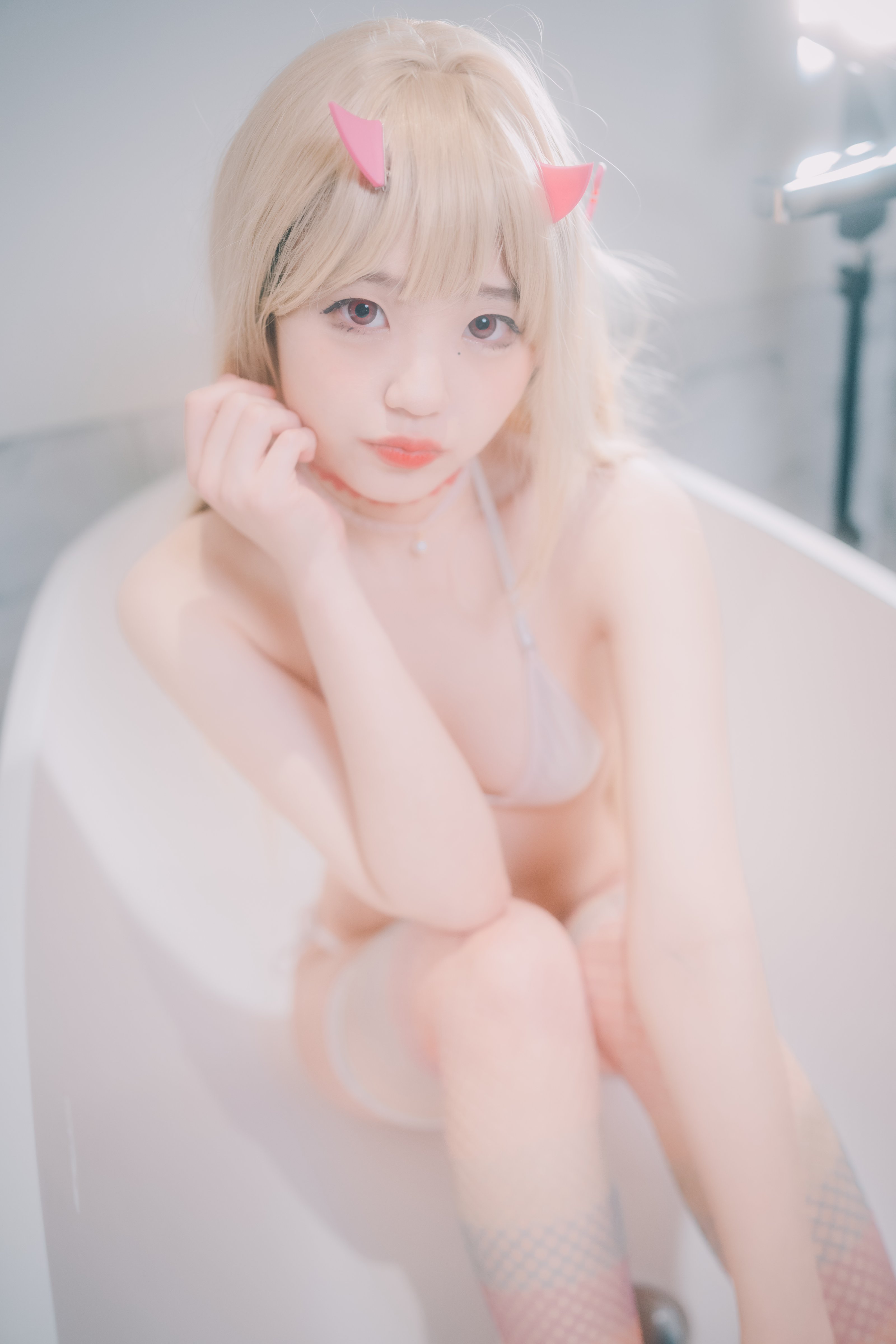 DJAWA_B_00010