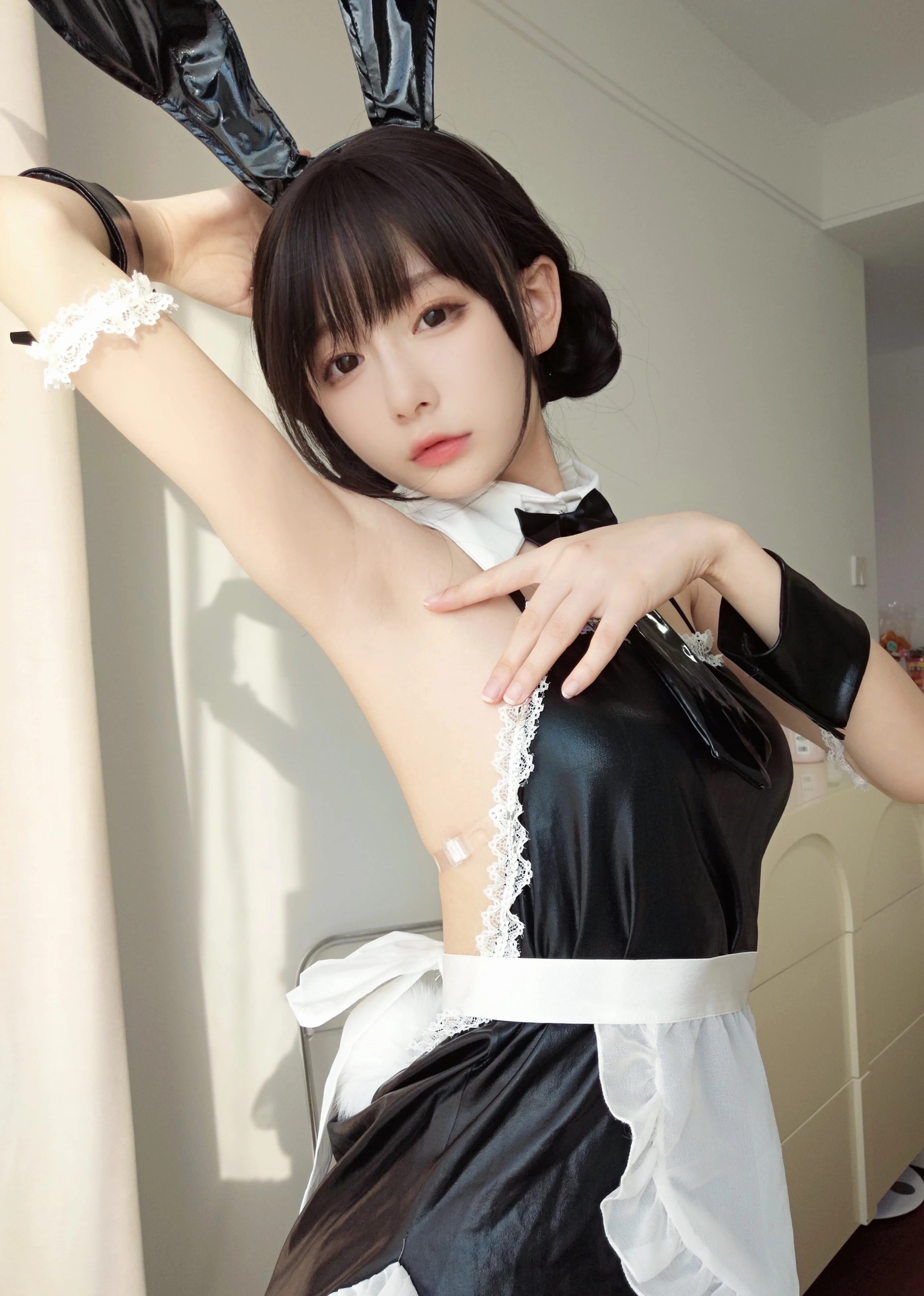 2023-01-28バニーガール27P2V-70MB-1