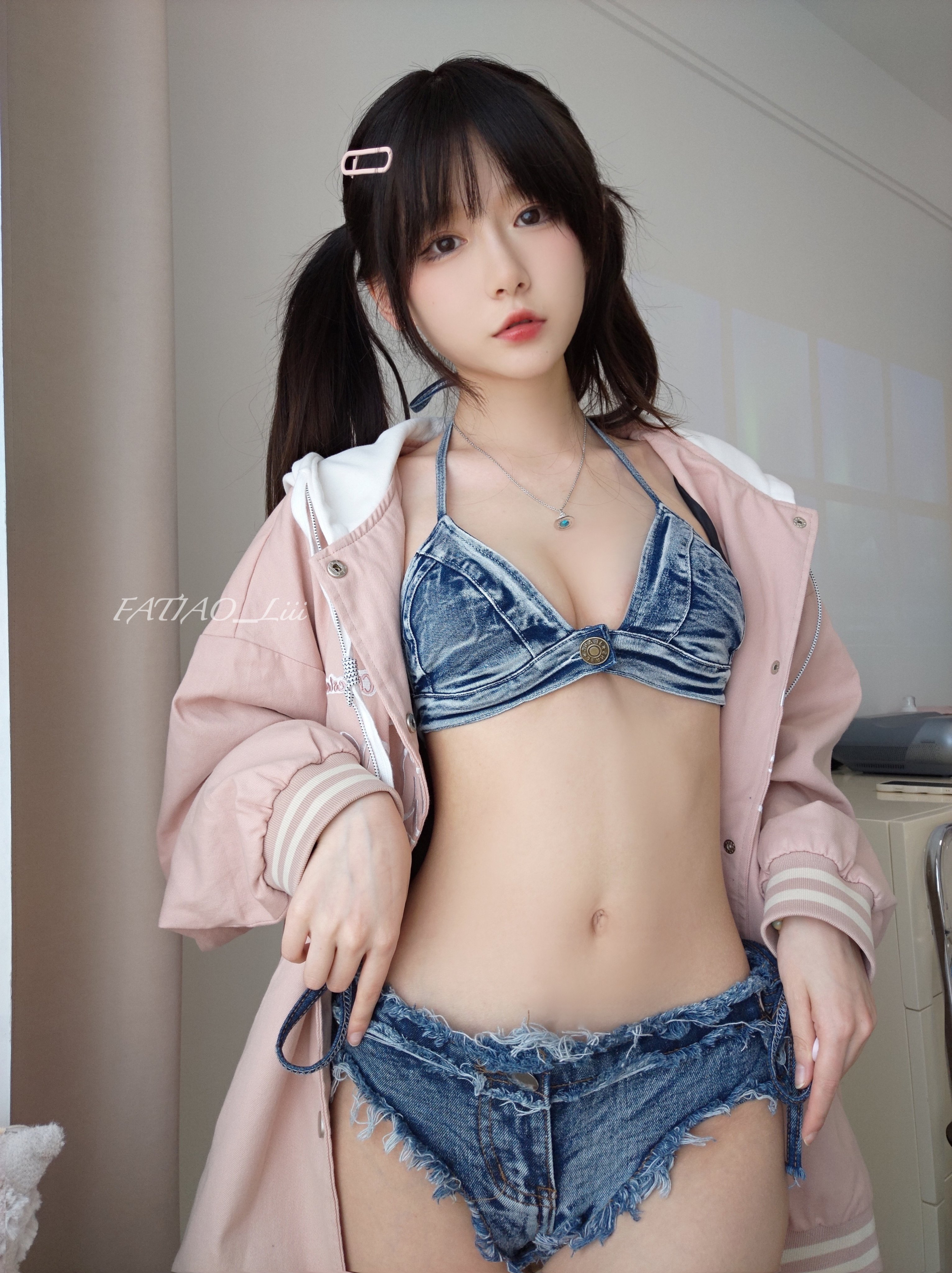 00038