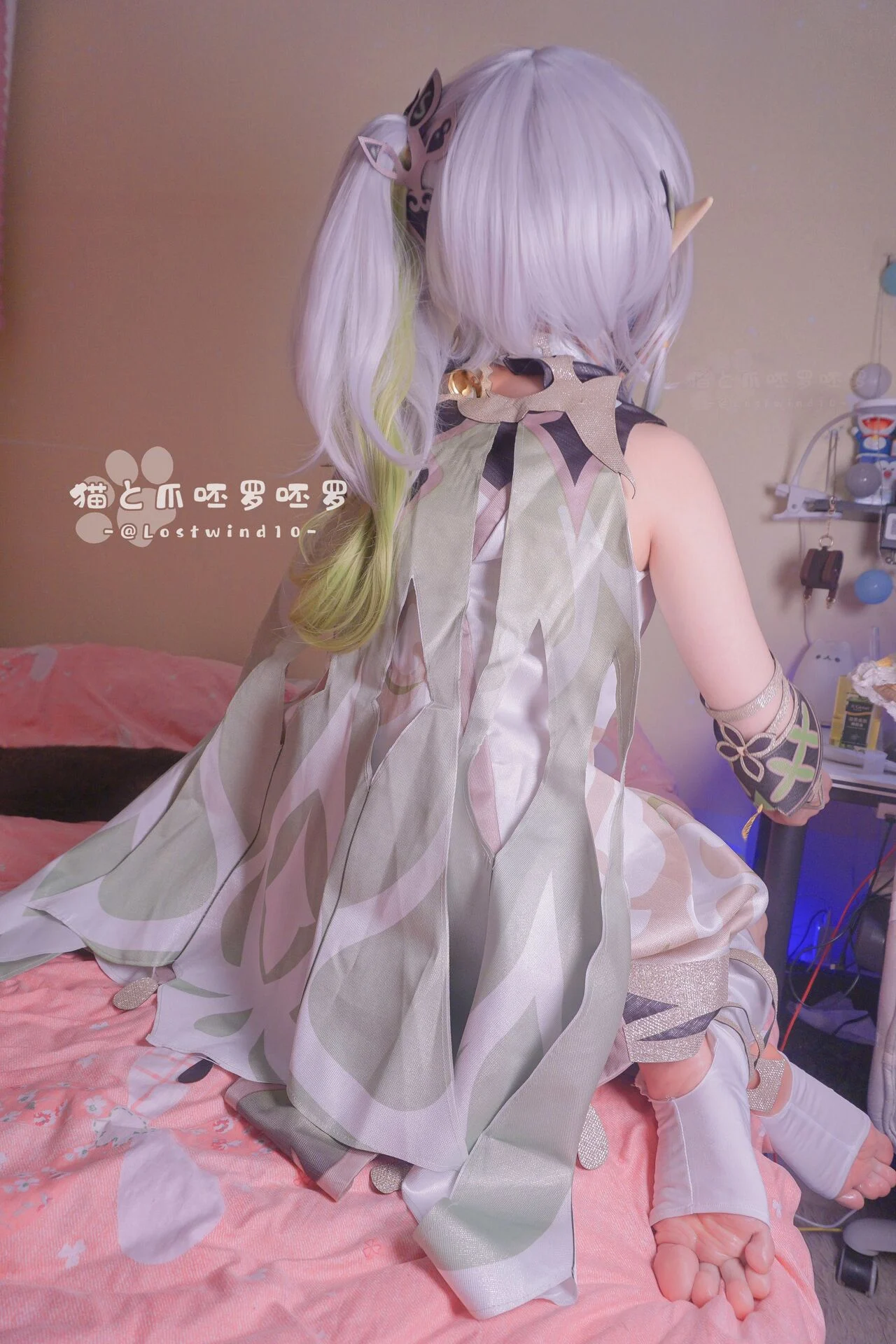2453308-cec8b9a120-00000062