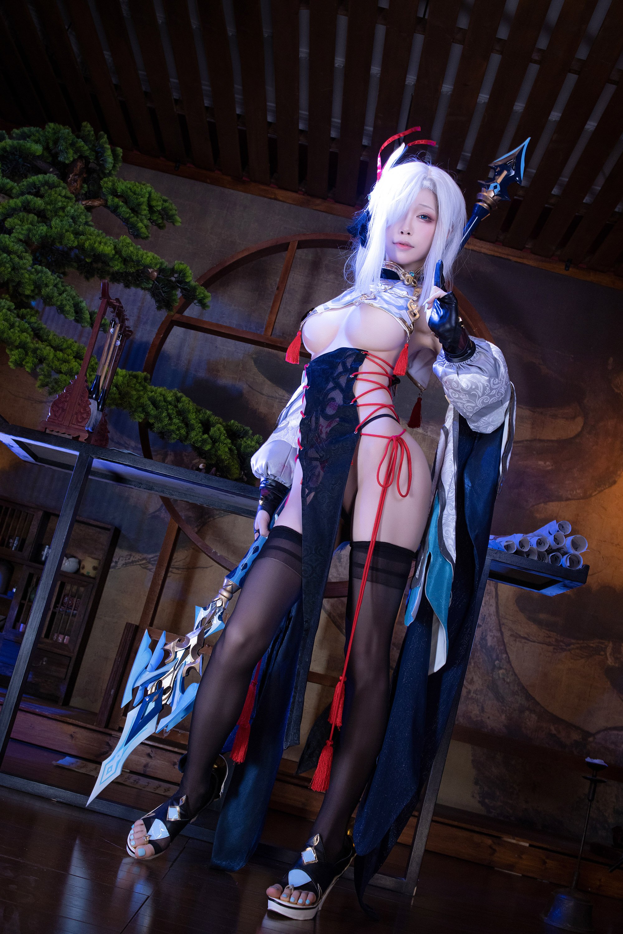 04