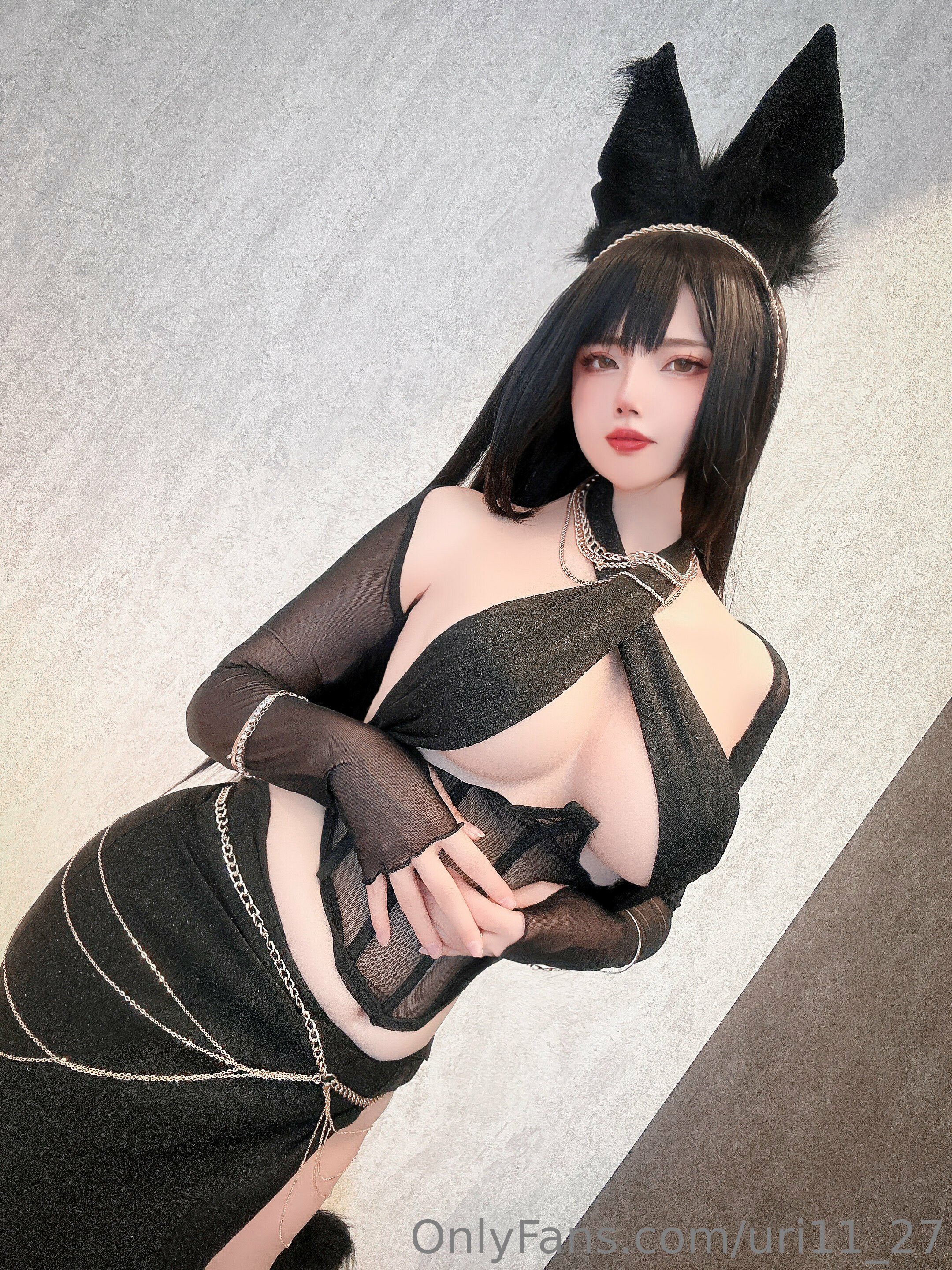 01