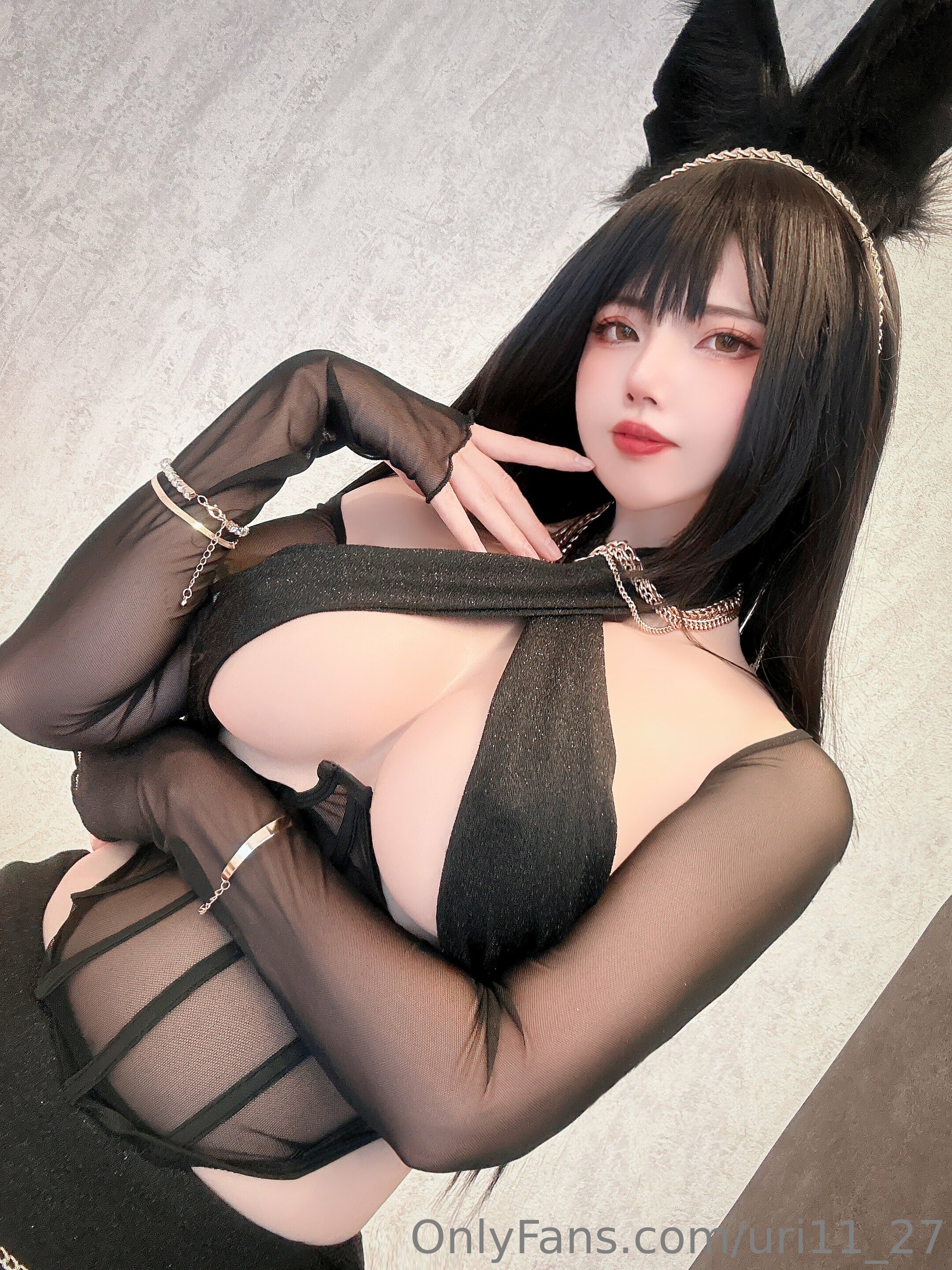 09