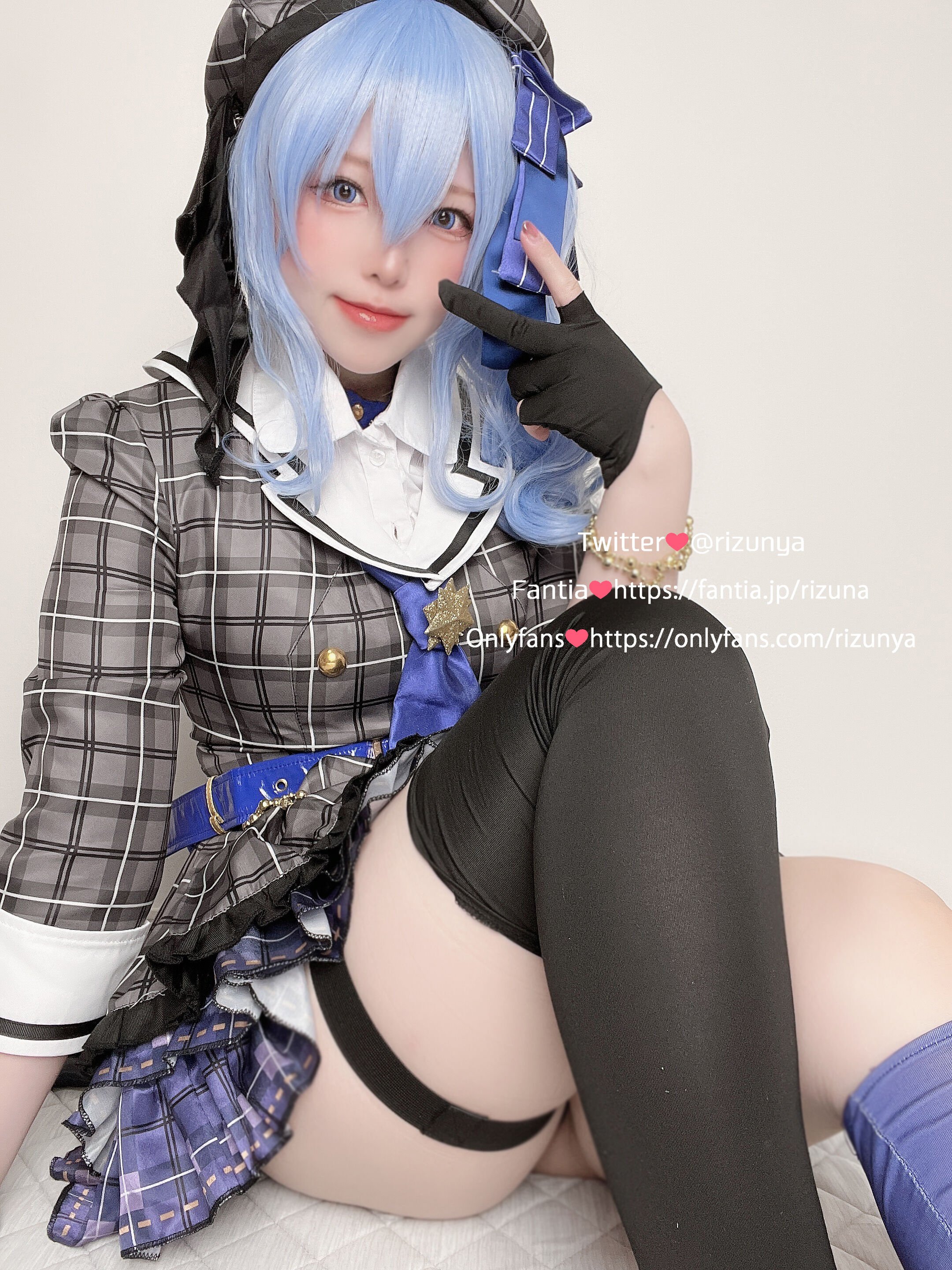 01